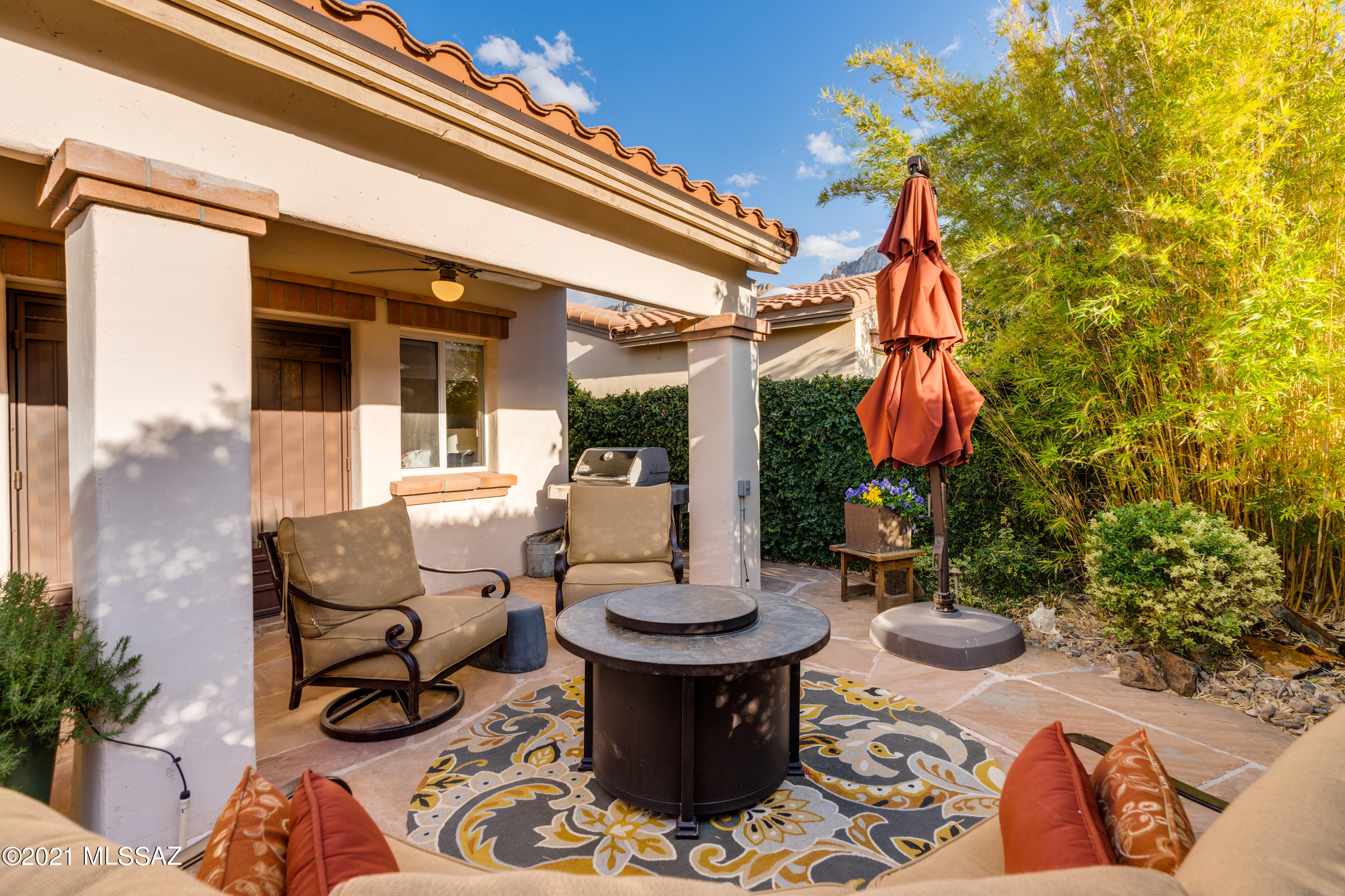 Window Rock At La Reserve - Residential
