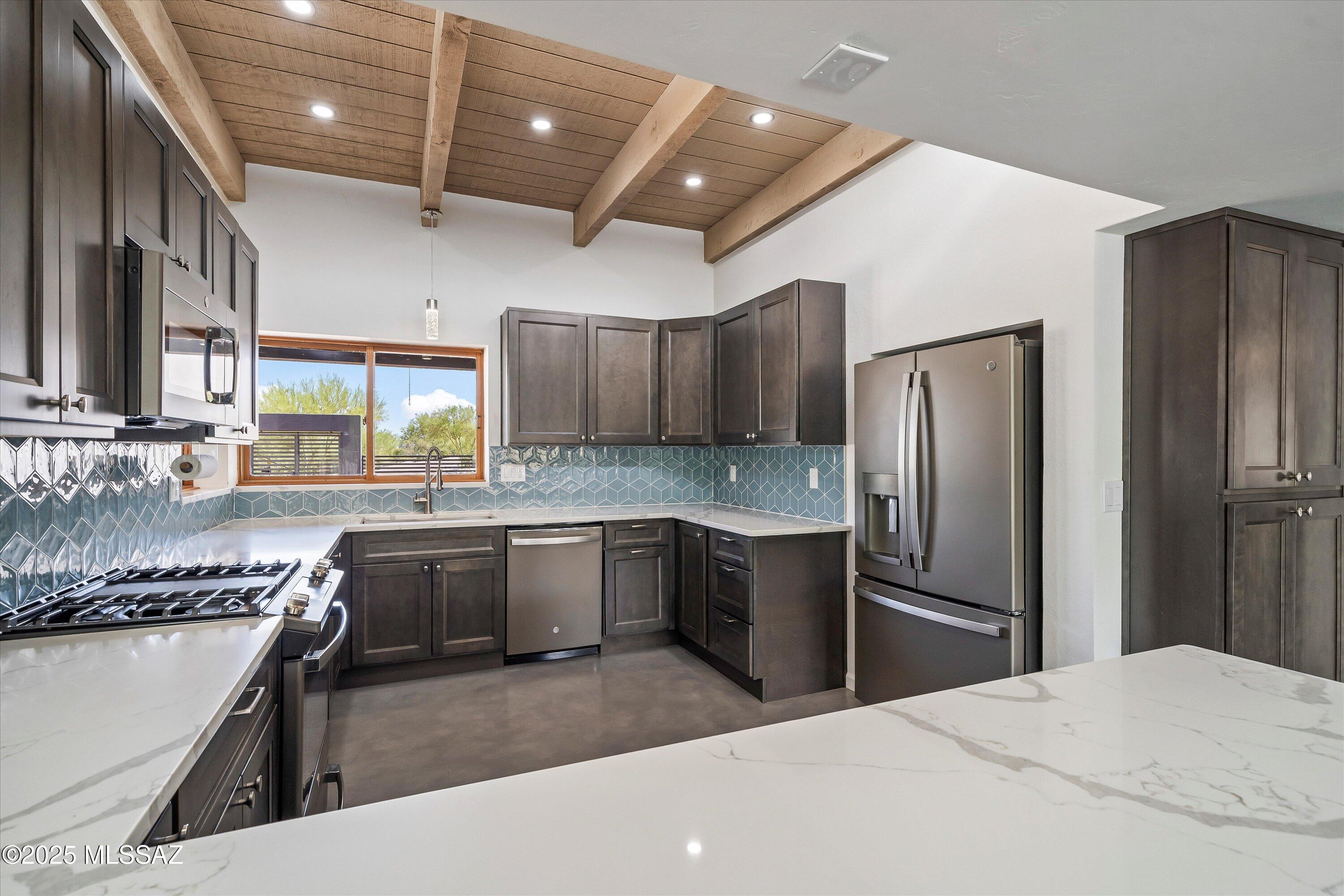 Heatherwood Hills (73-277) - Residential
