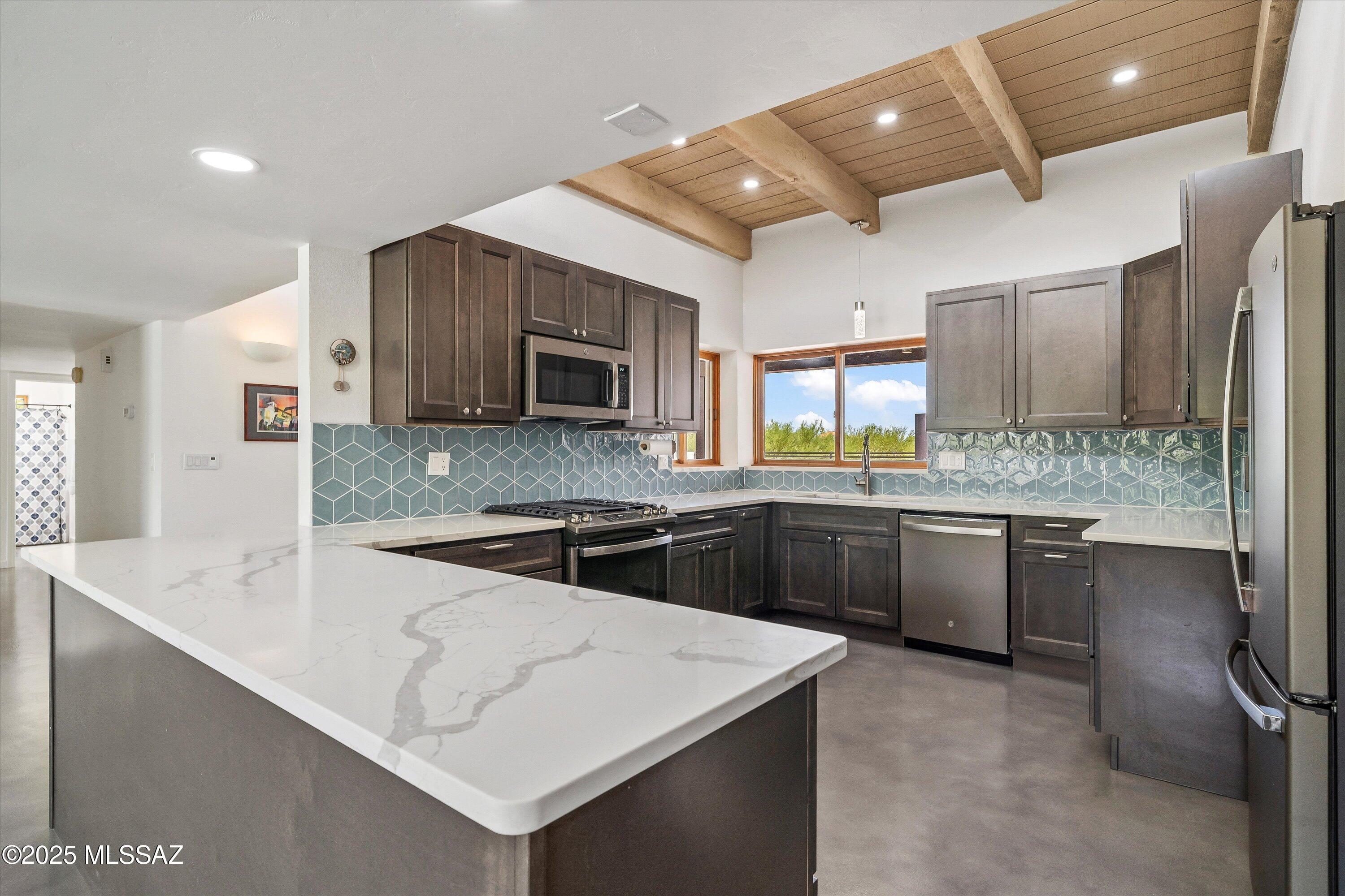 Heatherwood Hills (73-277) - Residential