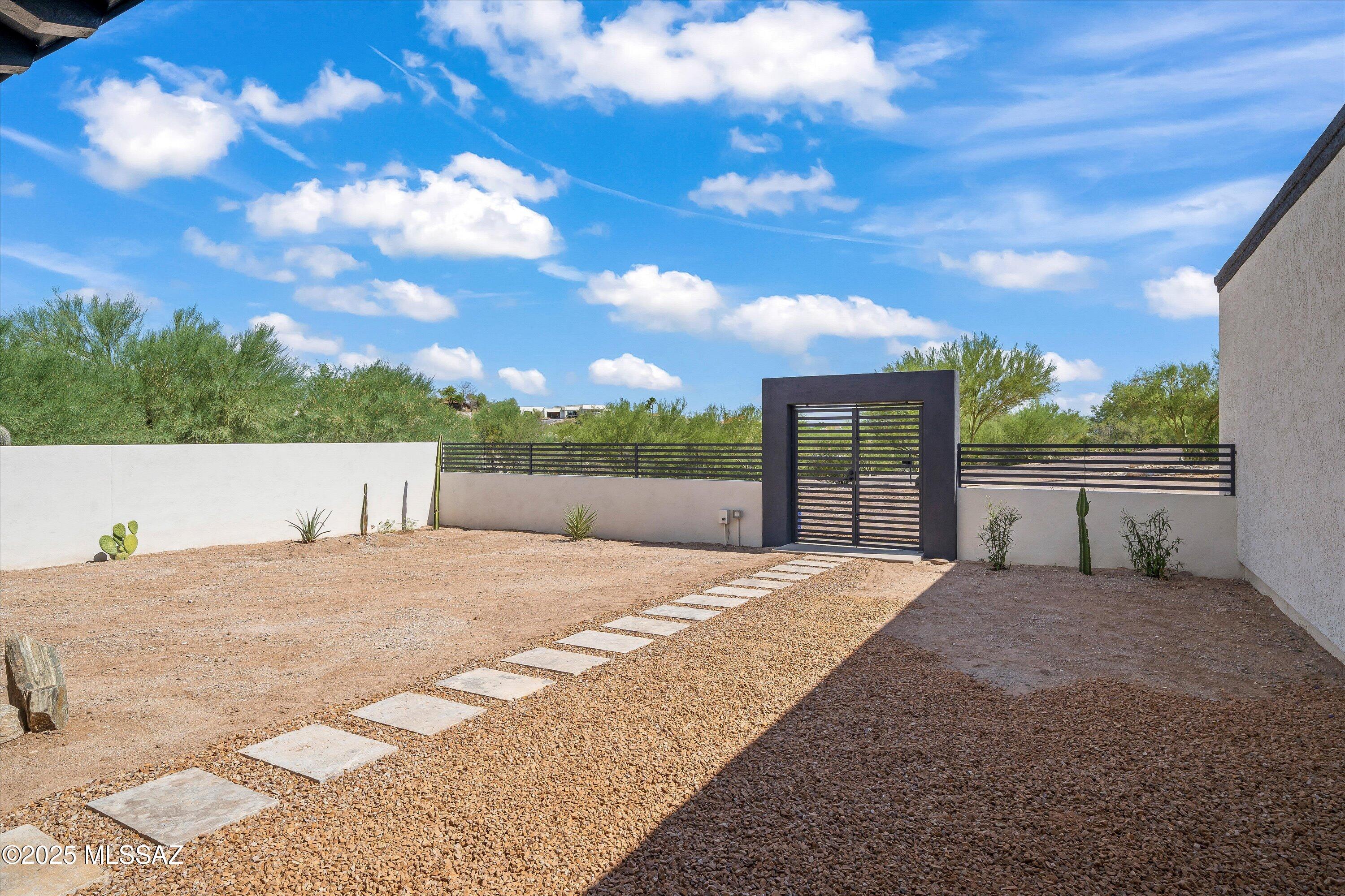 Heatherwood Hills (73-277) - Residential