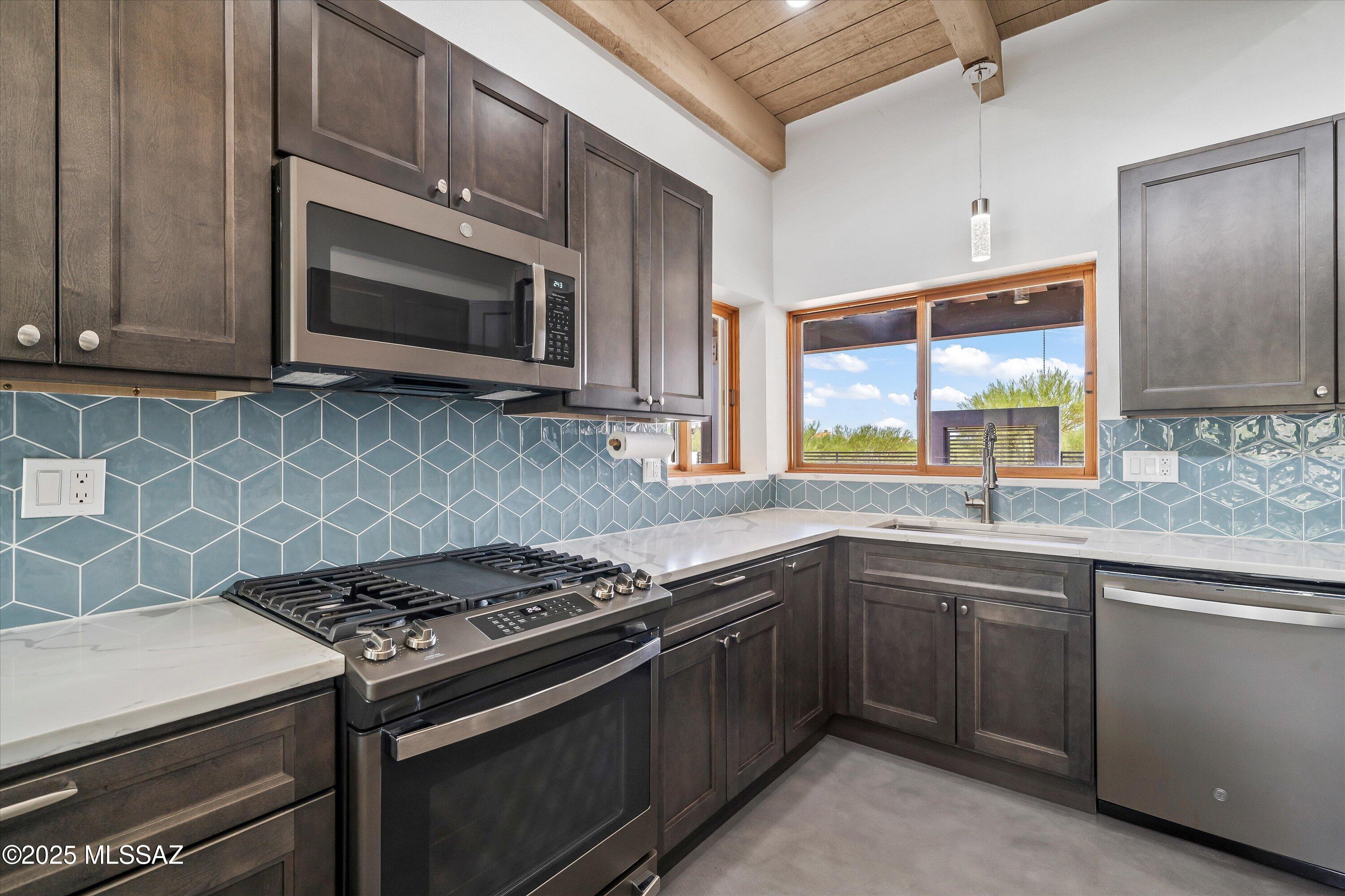 Heatherwood Hills (73-277) - Residential