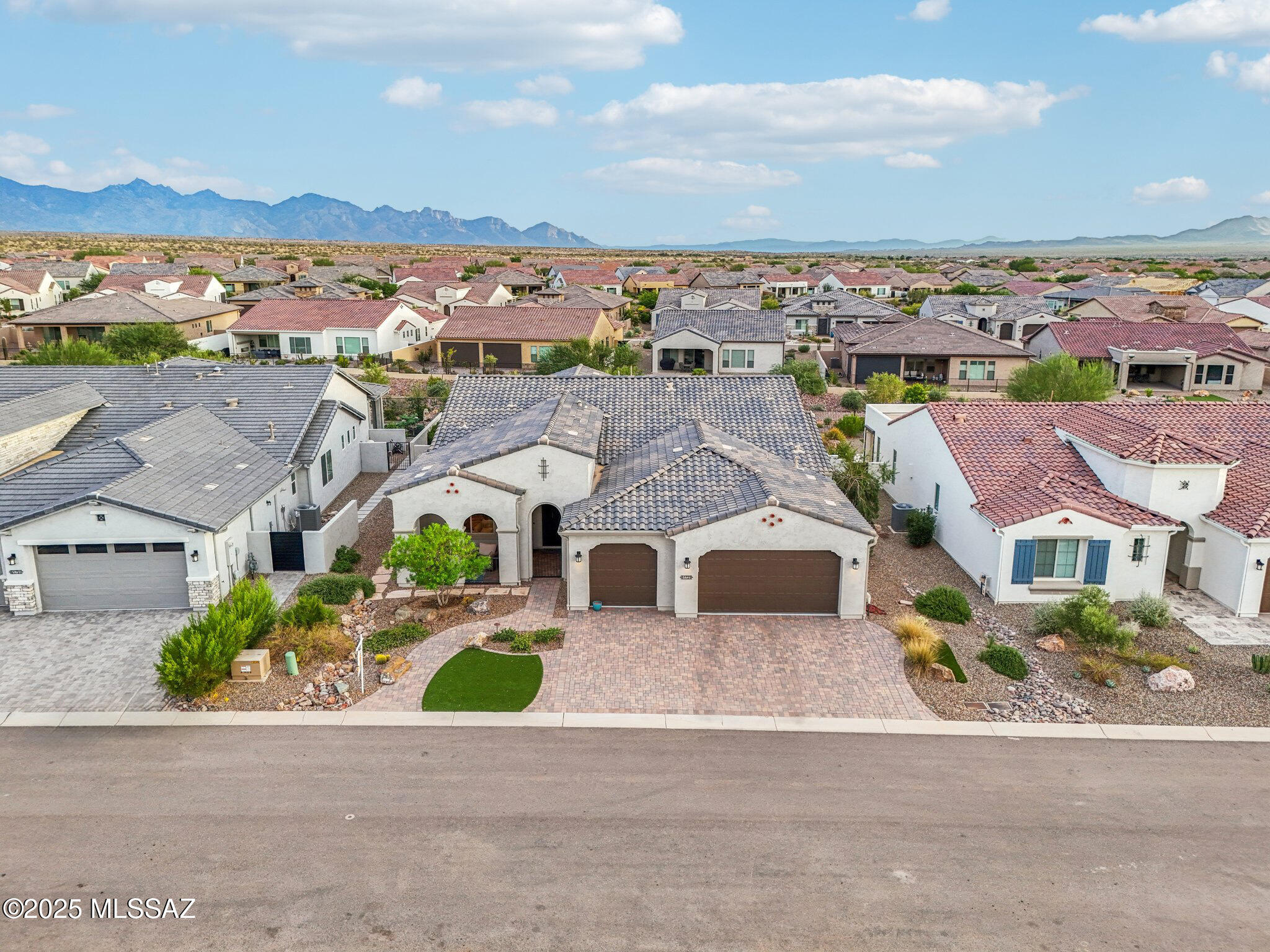 Saddlebrooke Ranch - Residential