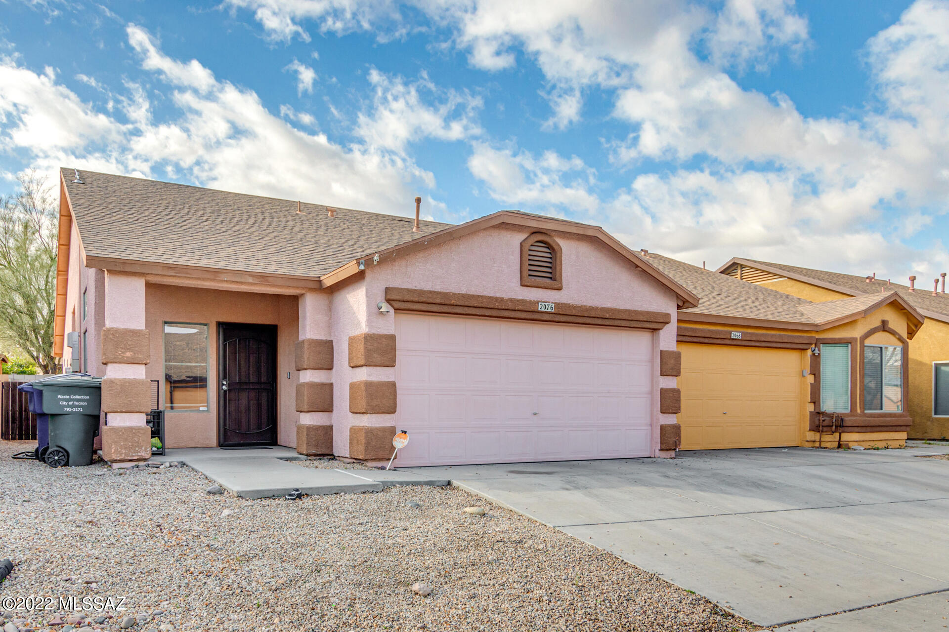 Tres Pueblos - Residential