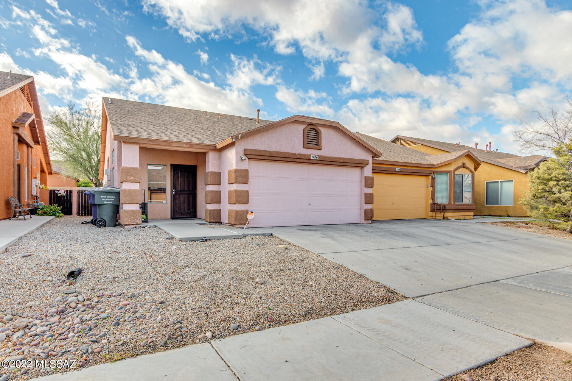Tres Pueblos - Residential