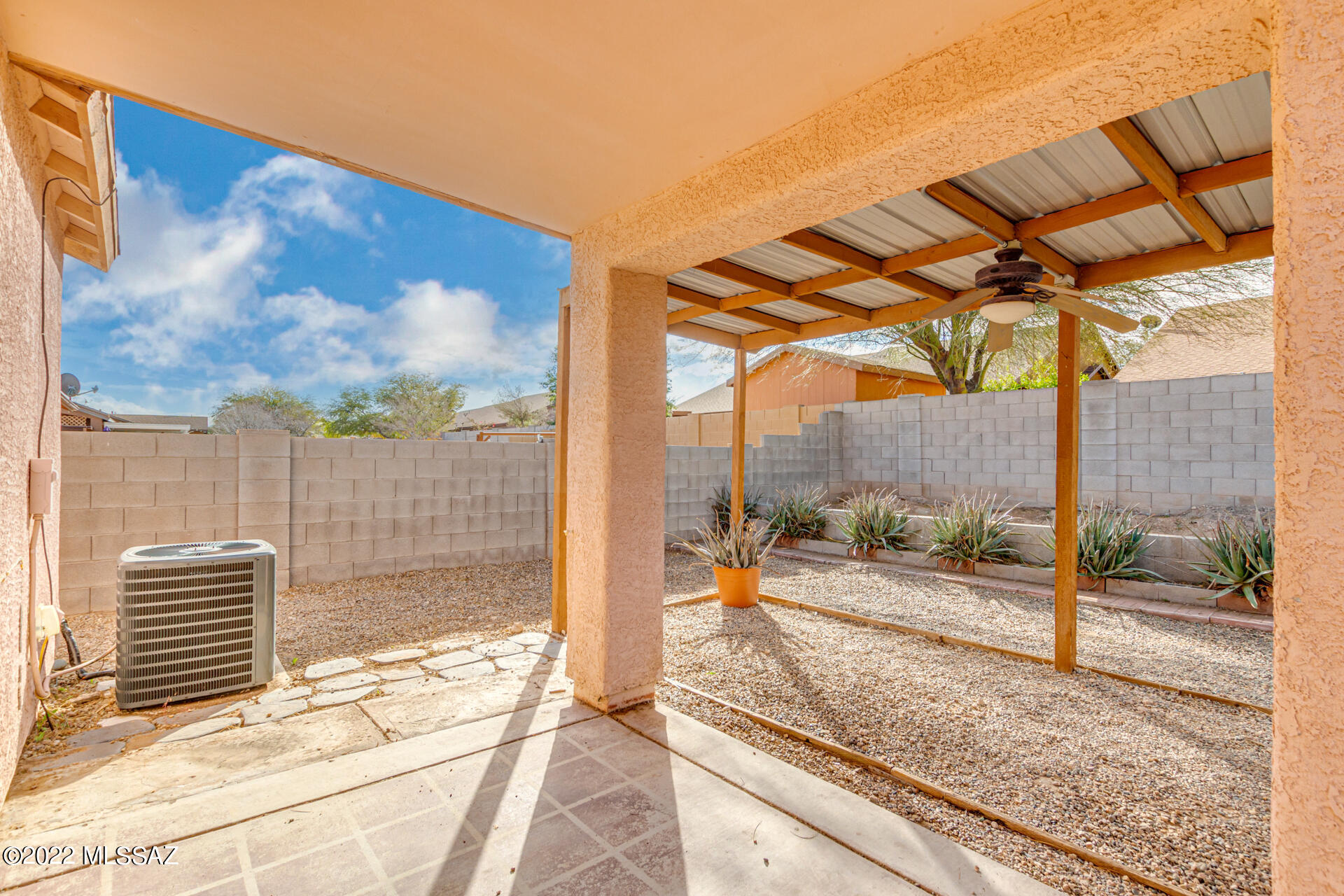Tres Pueblos - Residential