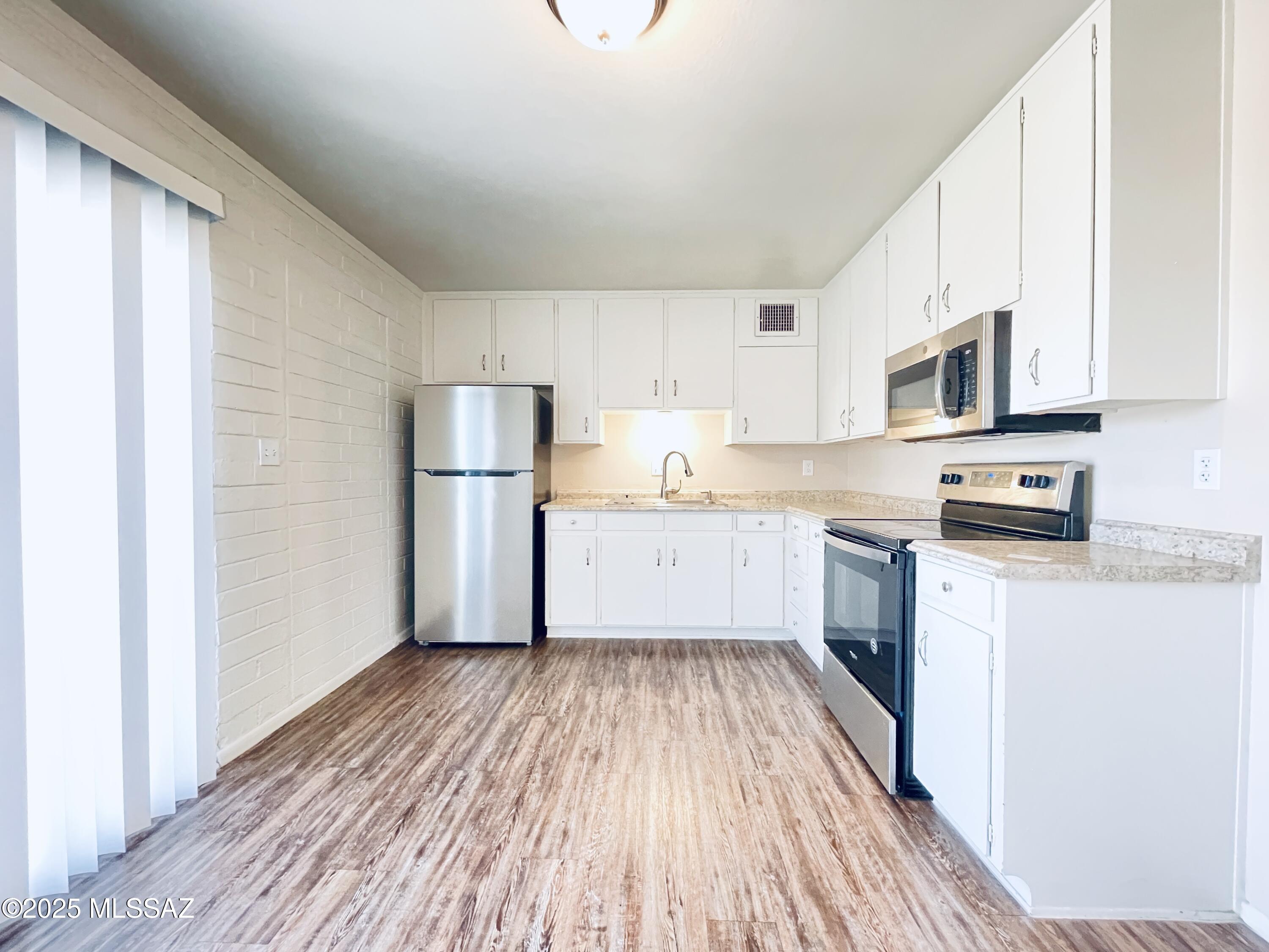 Speedway Park - Residential Lease