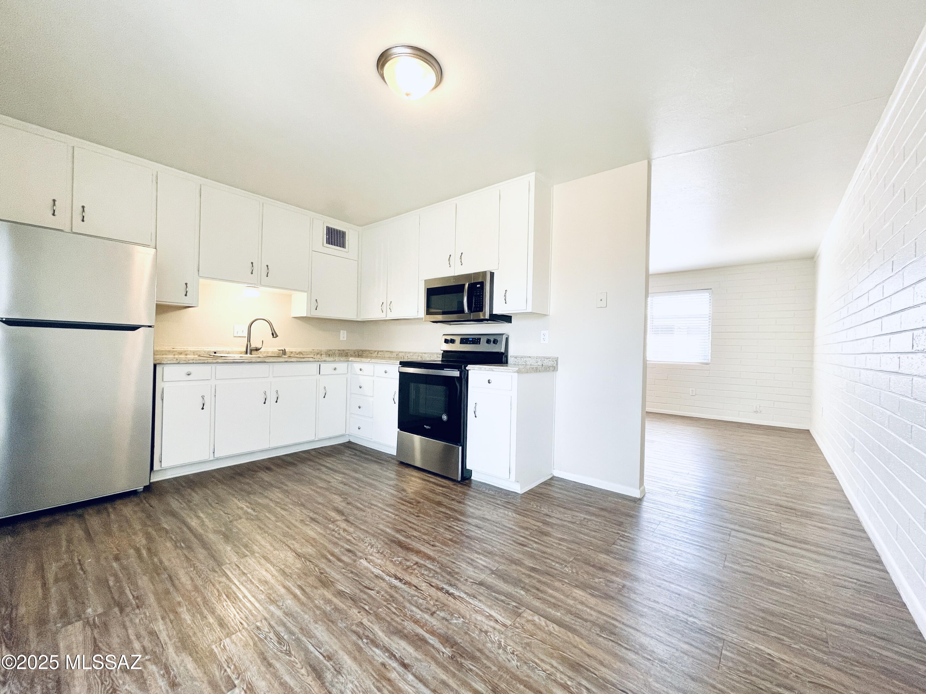 Speedway Park - Residential Lease
