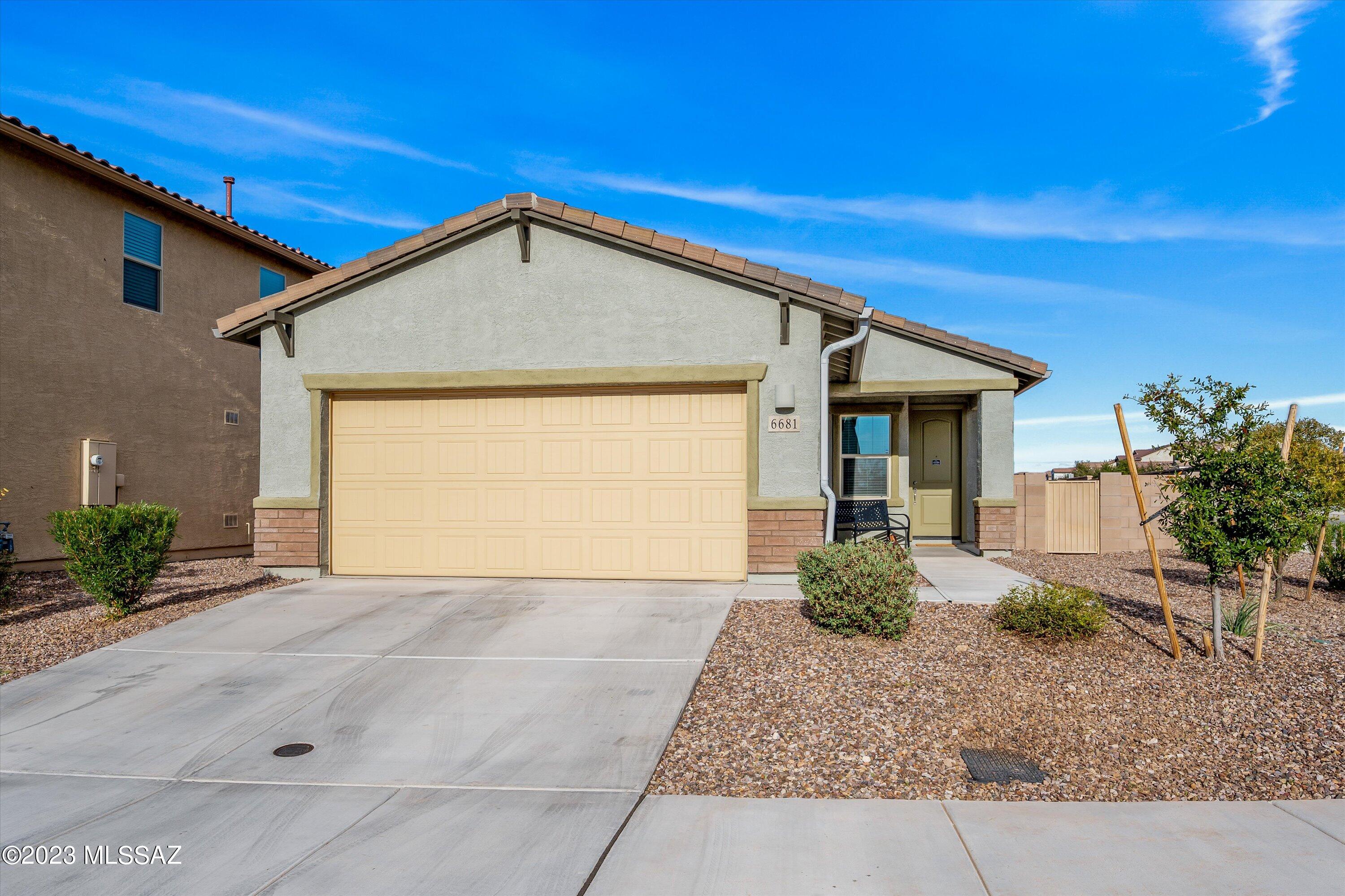 La Estancia De Tucson (1-330) - Residential