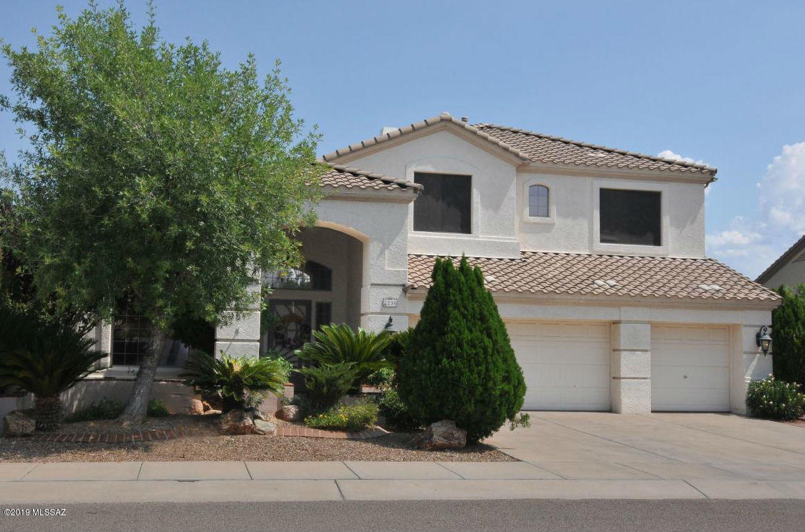 Gorgeous 4BD/2.5BA Rancho Vistoso Home with Mountain Views and Open Floor Plan. Spacious Kitchen with Granite Counters, Breakfast Bar and Eat In Kitchen. Large upstairs loft area! Huge Master Bath and Walk In Closet. 2nd room also includes a walk in closet! Upgrades throughout. Beautiful Backyard with pool, spa, and pond. Includes beautiful fruit trees and great covered patio! Beautifully maintained, a must see