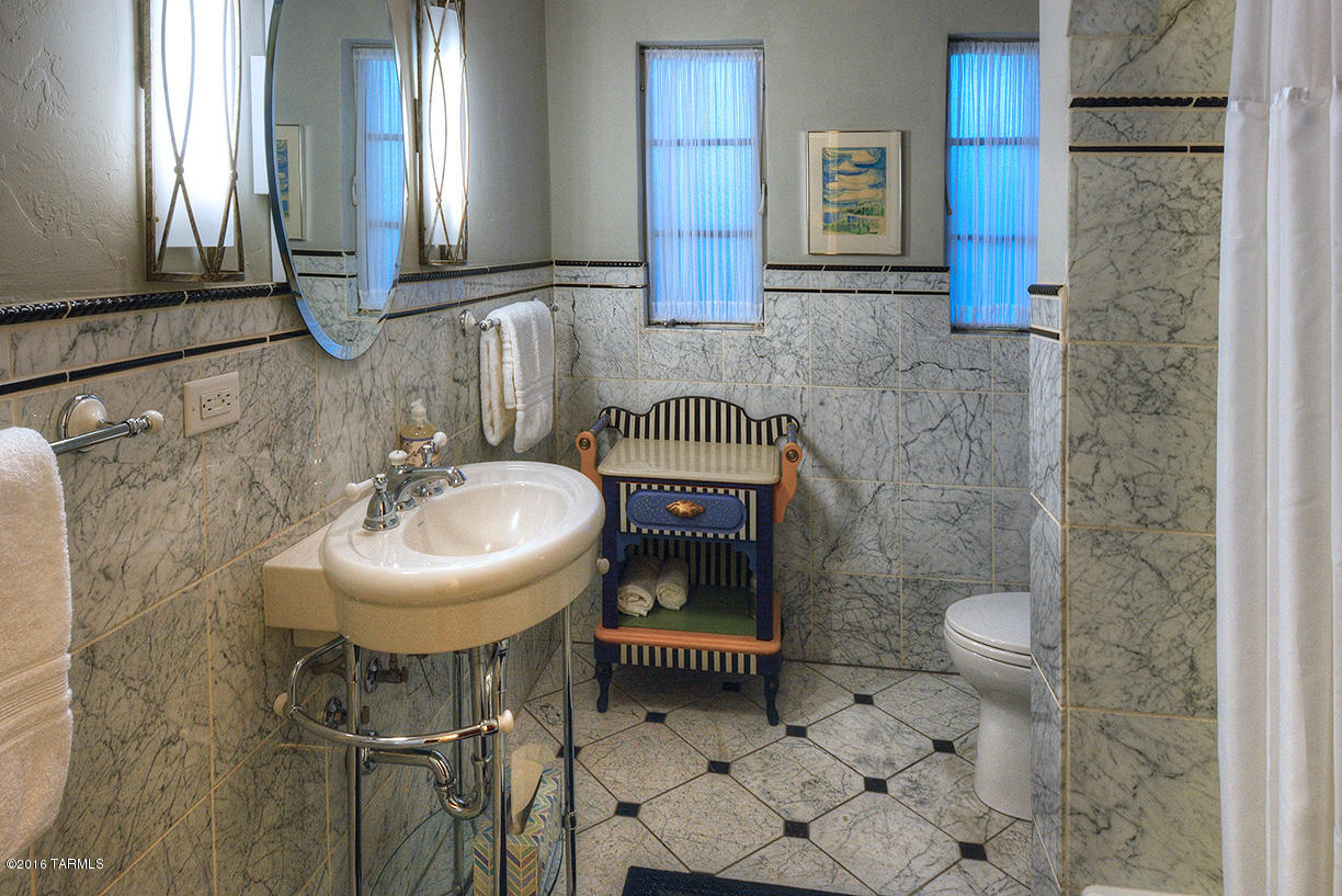 Fairmount - Residential