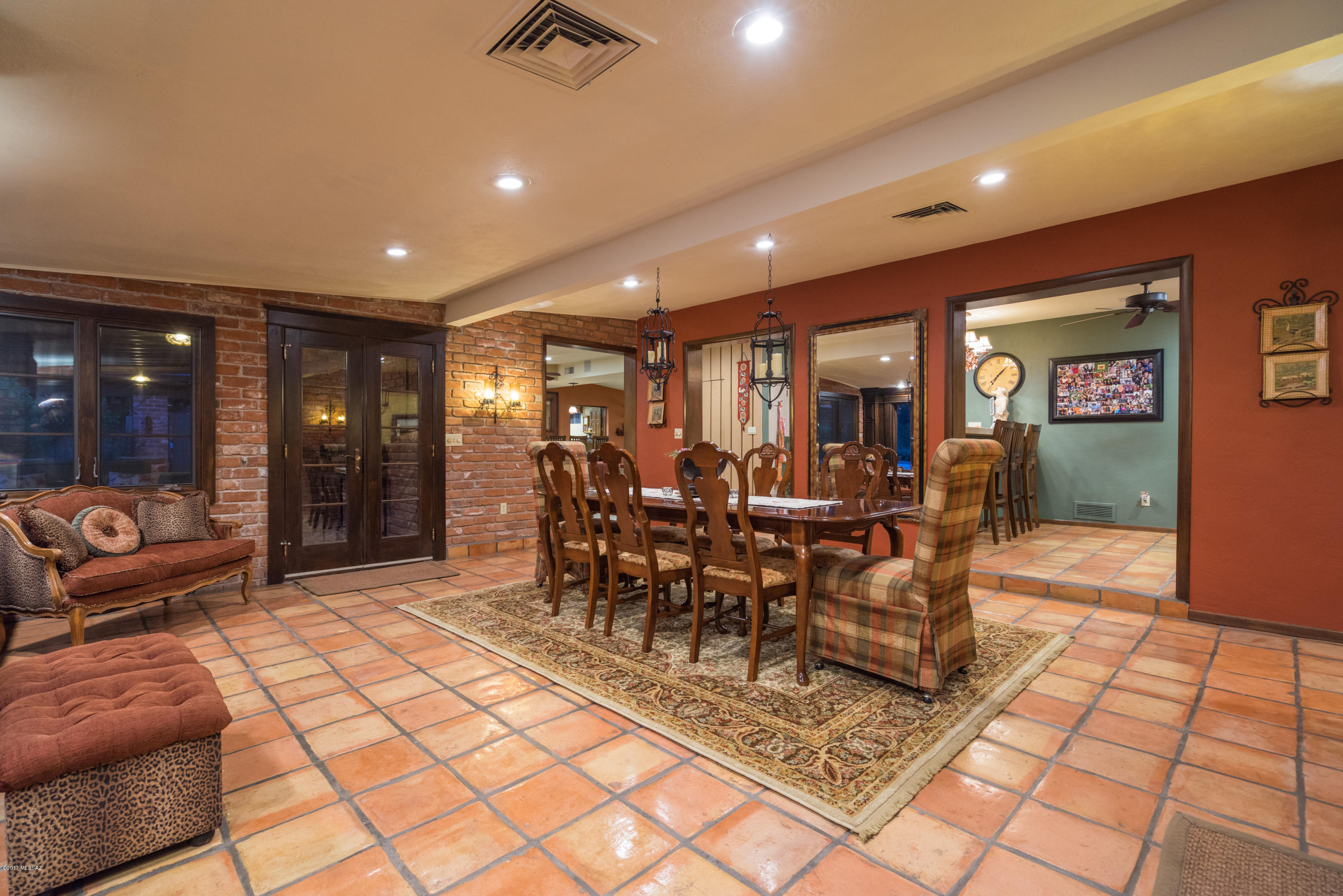 Country Club Estates NO. 1 - Residential