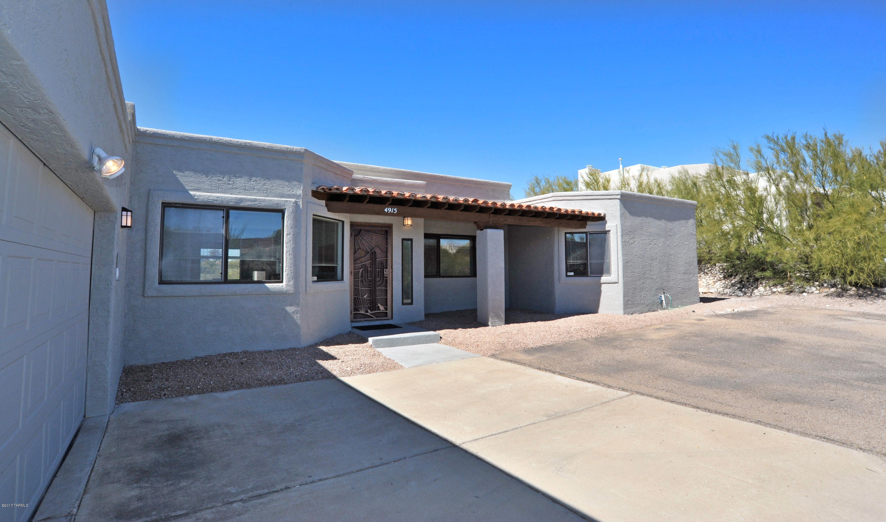 Las Alturas (1-167) - Residential