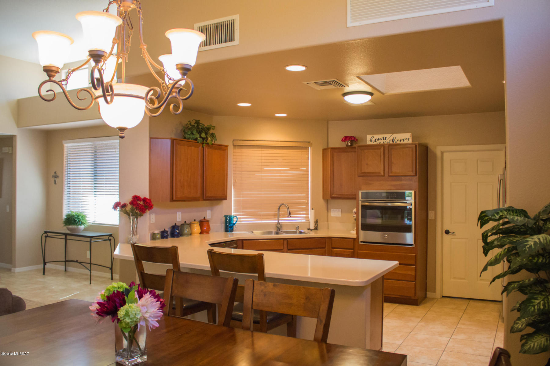 Rancho Del Lago (466-540) - Residential Lease