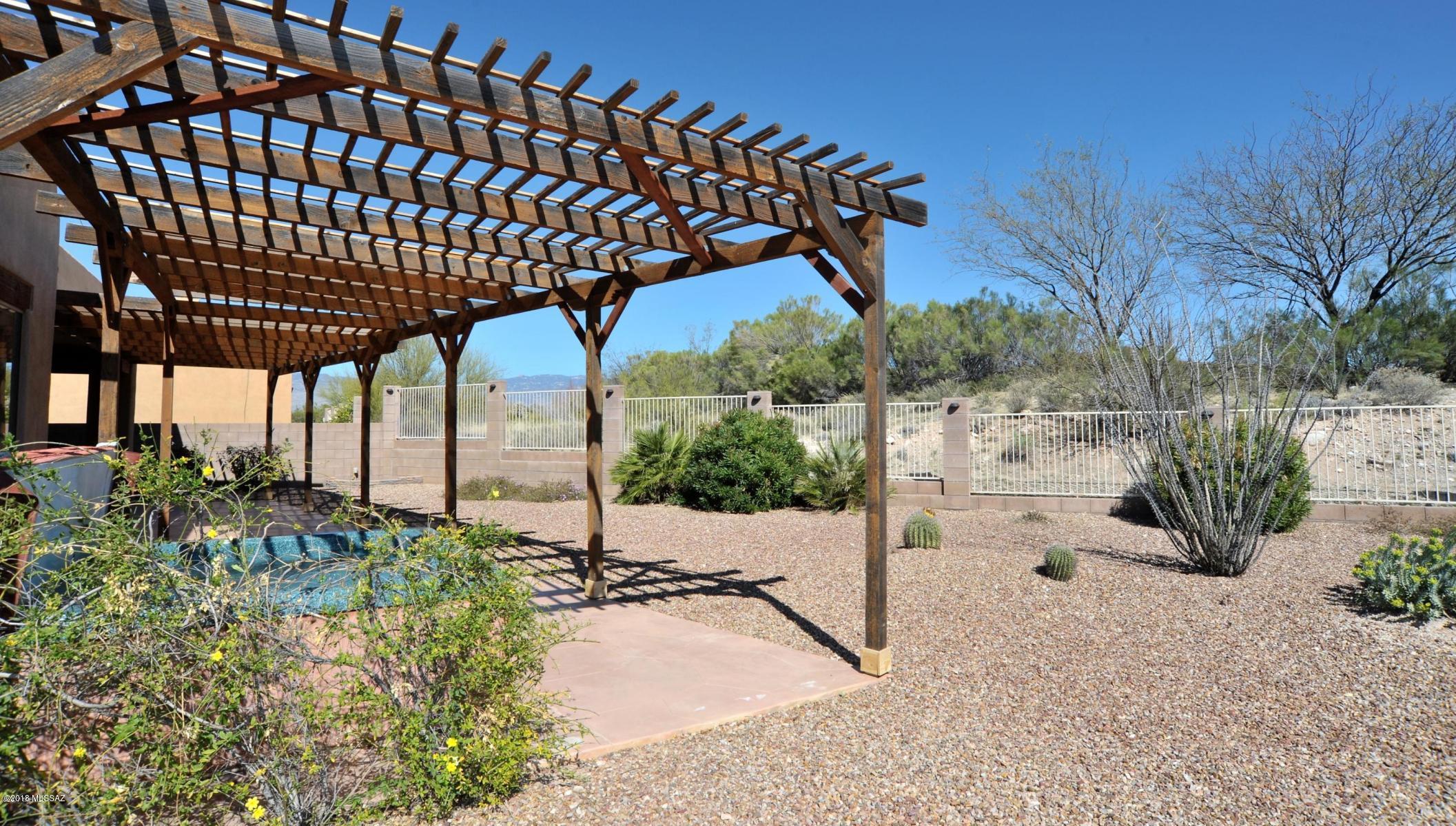 Rancho Del Lago (466-540) - Residential Lease
