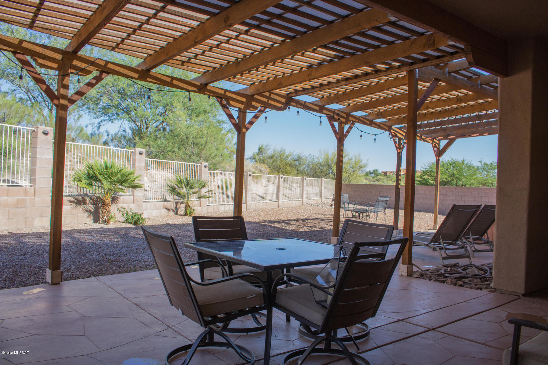 Rancho Del Lago (466-540) - Residential Lease