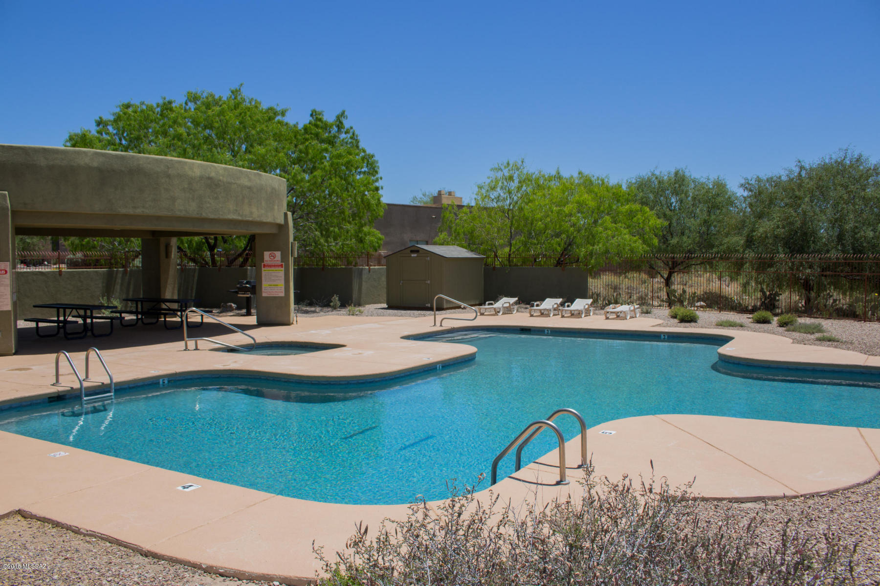 Rancho Del Lago (466-540) - Residential Lease