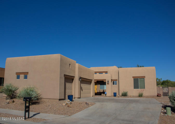 Rancho Del Lago (466-540) - Residential Lease
