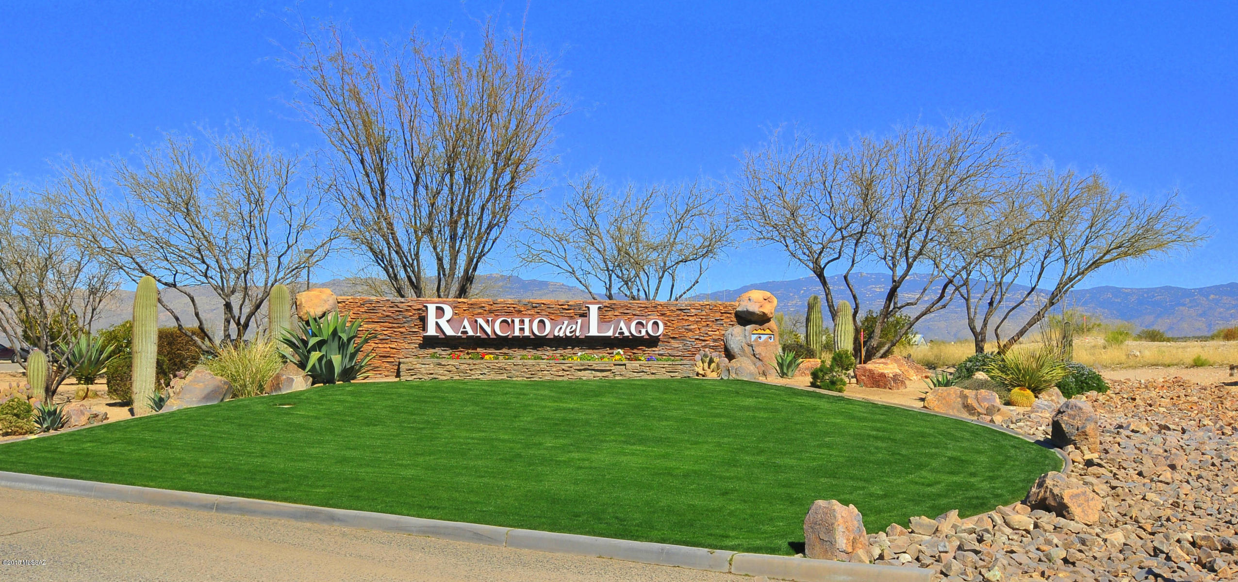 Rancho Del Lago (466-540) - Residential Lease