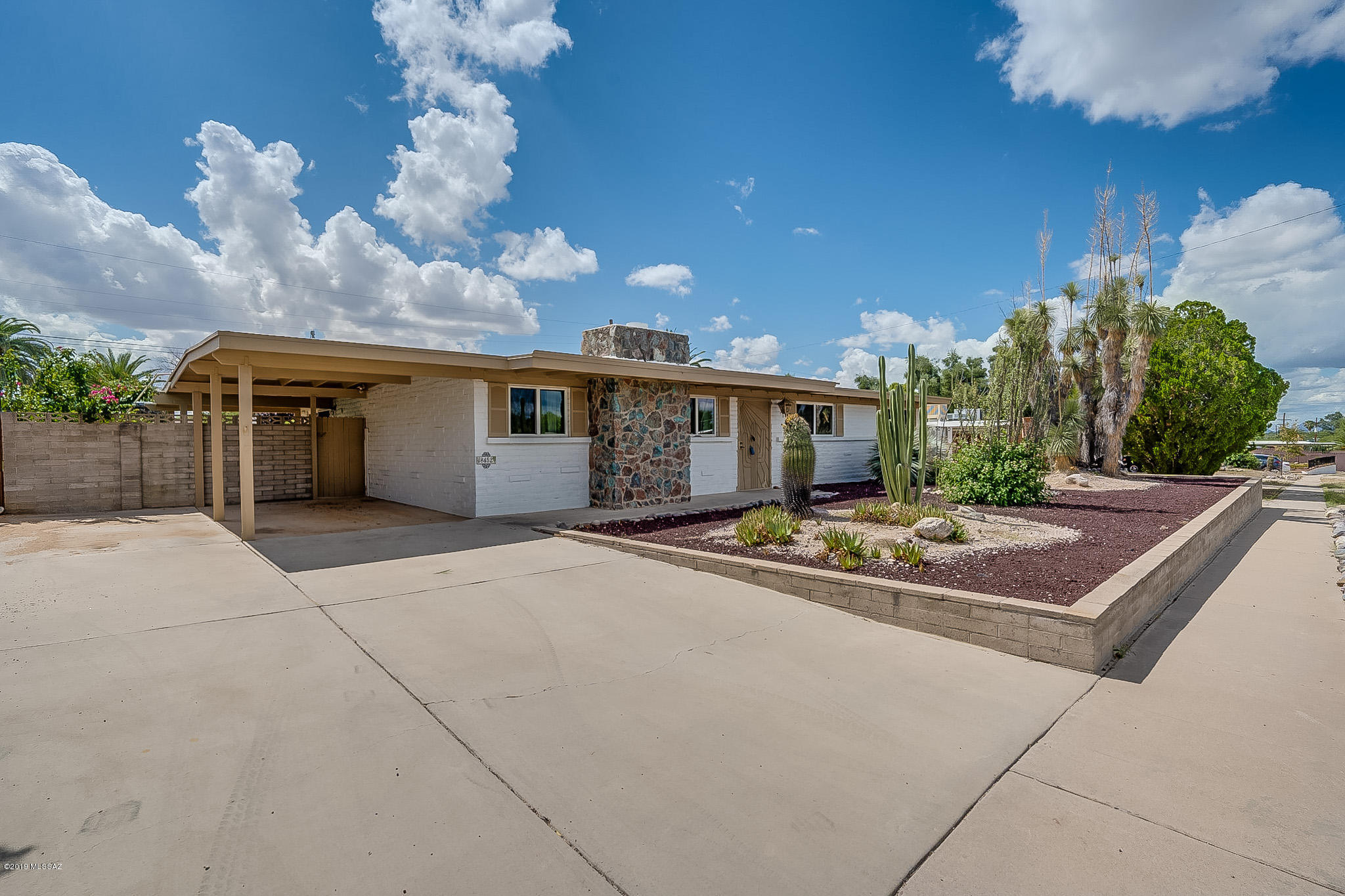 Really cute and well maintained home in Desert Steppes. 3 bedrooms and 2 baths and 1690 square feet. Pool and spa in low care backyard with two covered patios. Just a short trip down the street from the park and close to shopping.