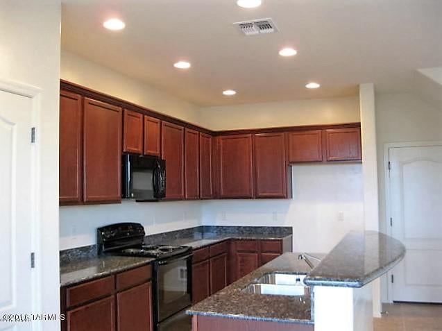 Riverside Crossing (1-133) - Residential Lease
