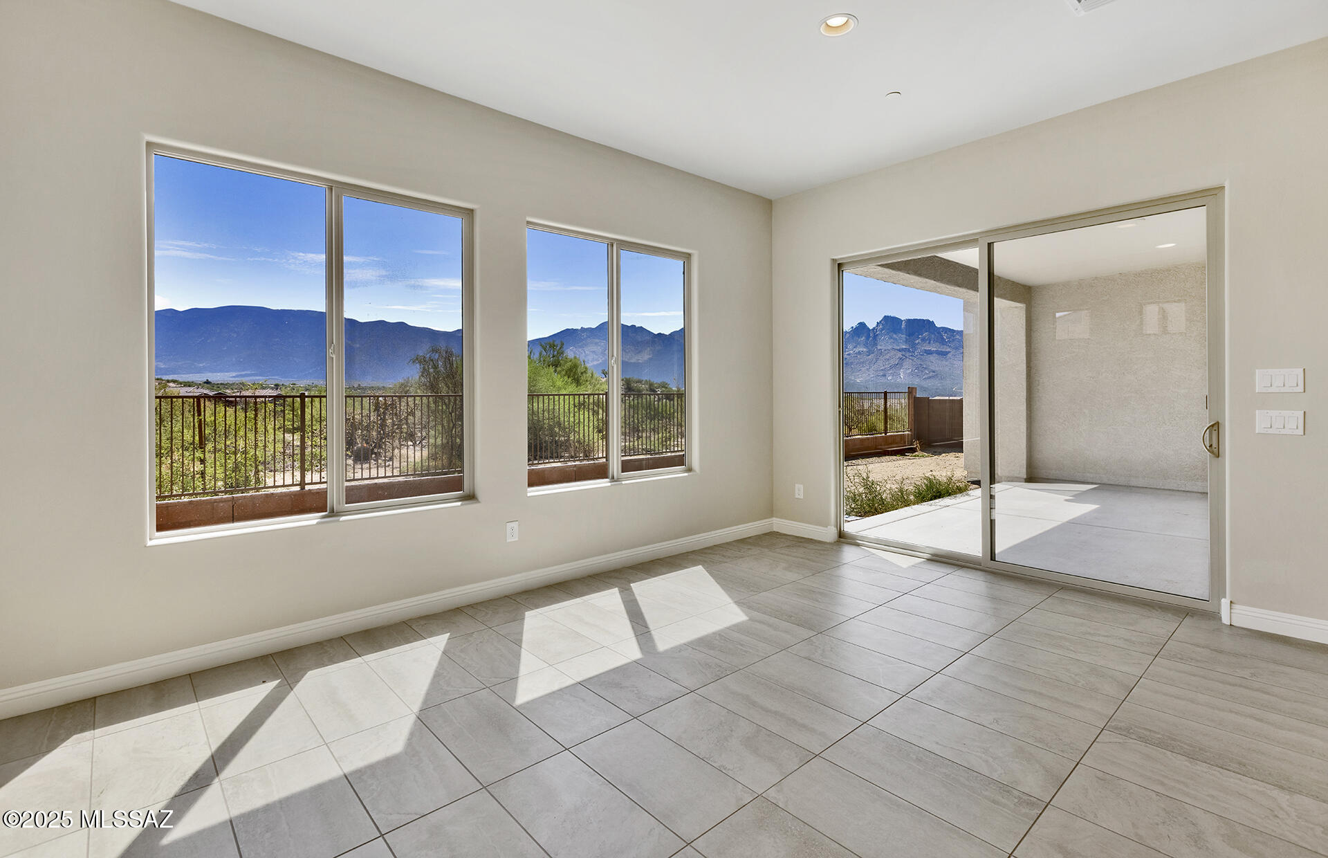 Tranquilo at Rancho Vistoso - Residential