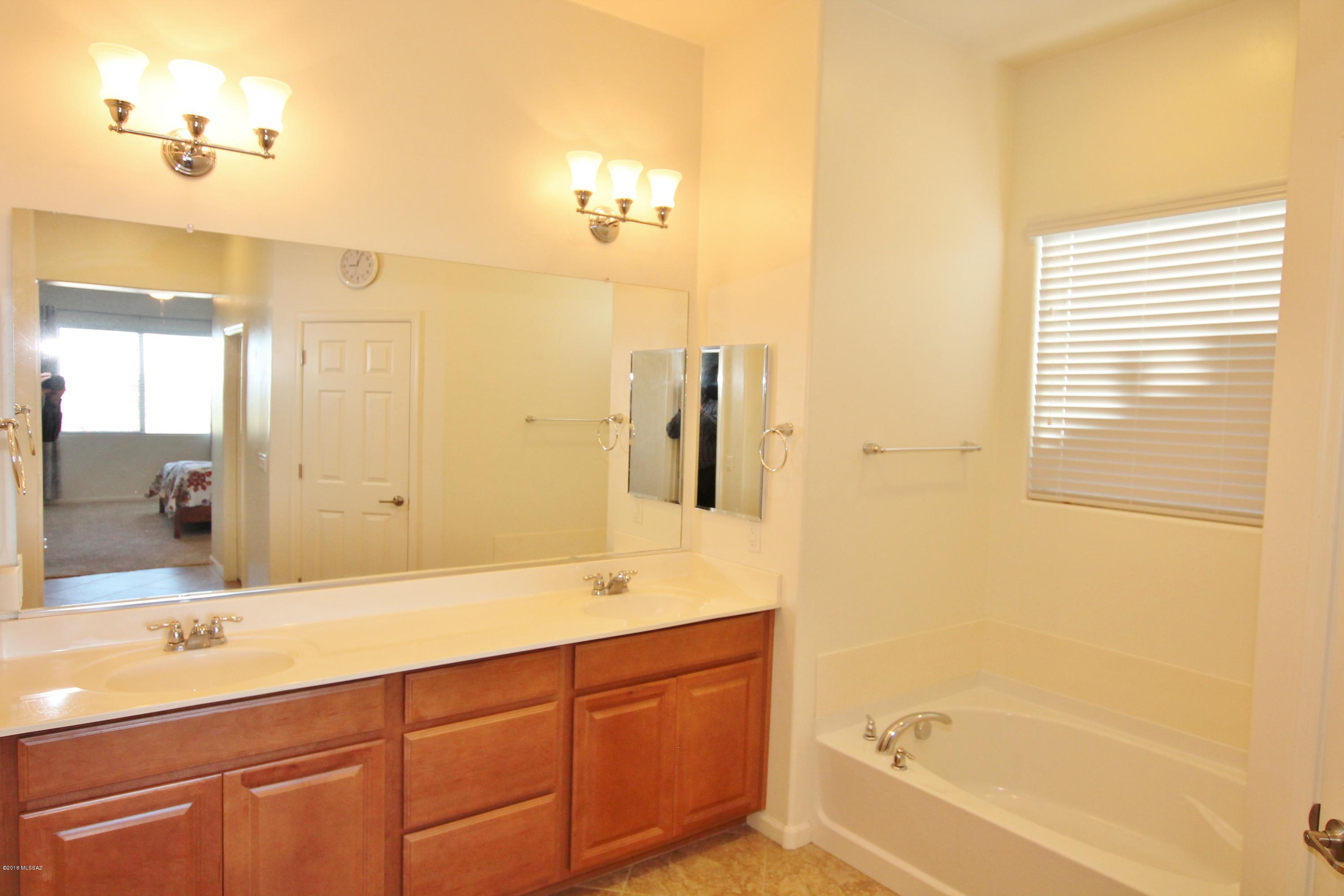 Eagle Crest Ranch - Residential