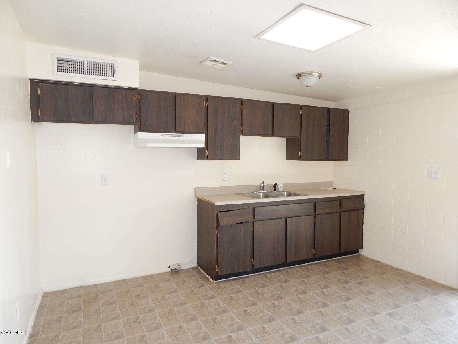 Westgate Townhouses - Residential