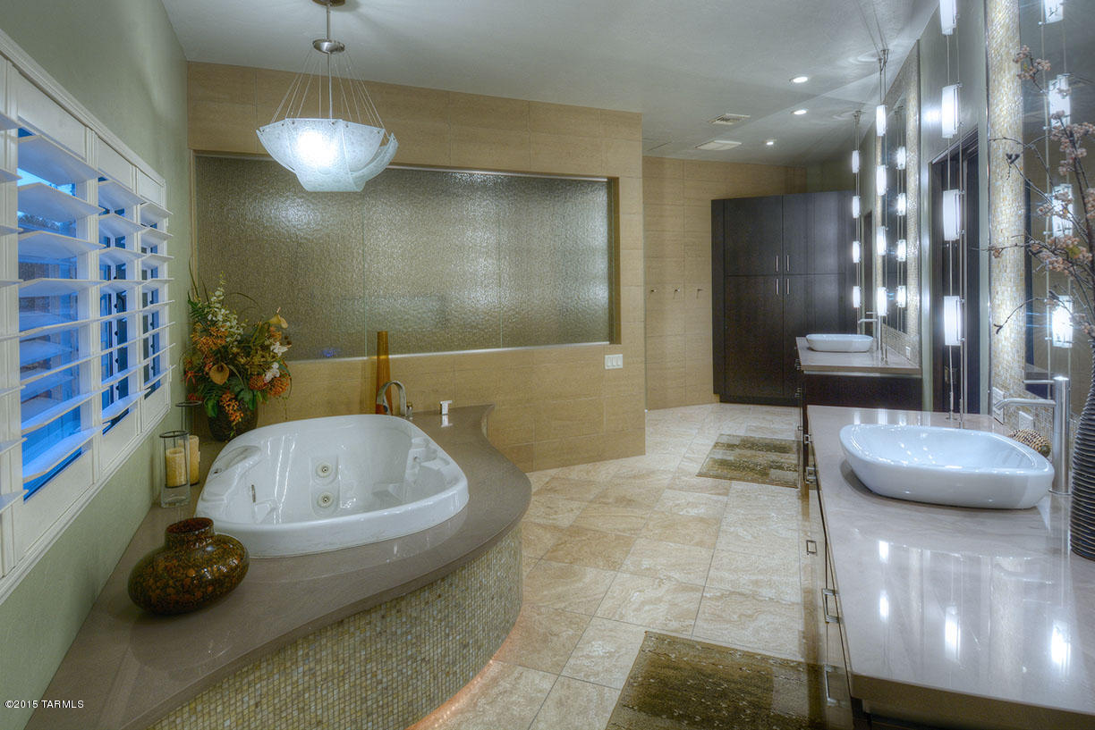 Country Club Estates NO. 1 - Residential