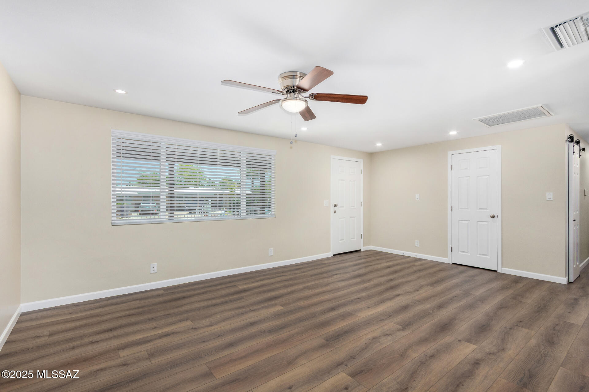 Huntington Park - Residential