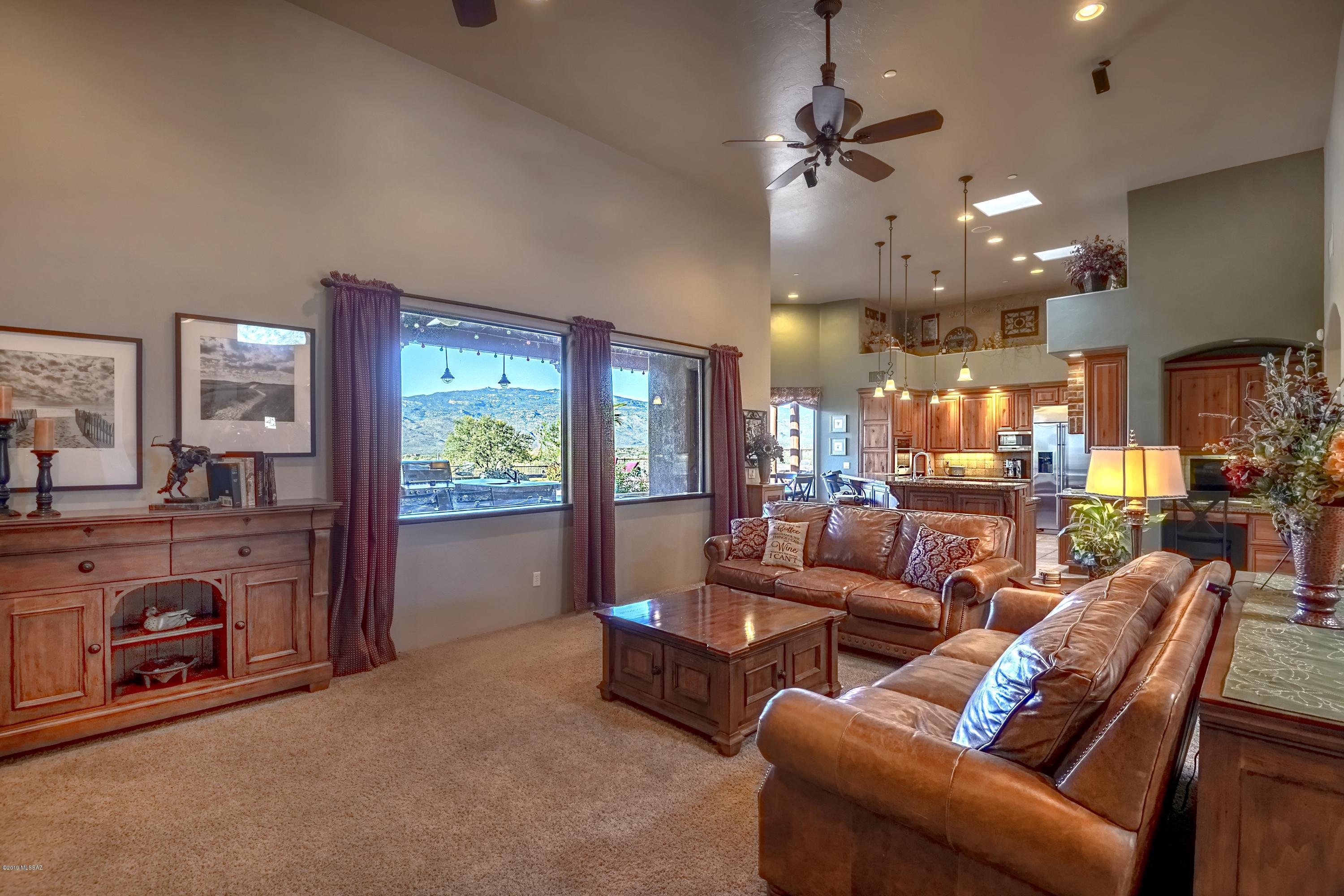 Coyote Creek (1-395) - Residential