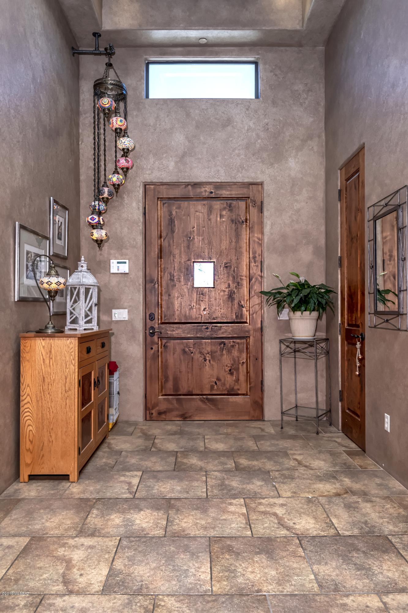 Coyote Creek (1-395) - Residential