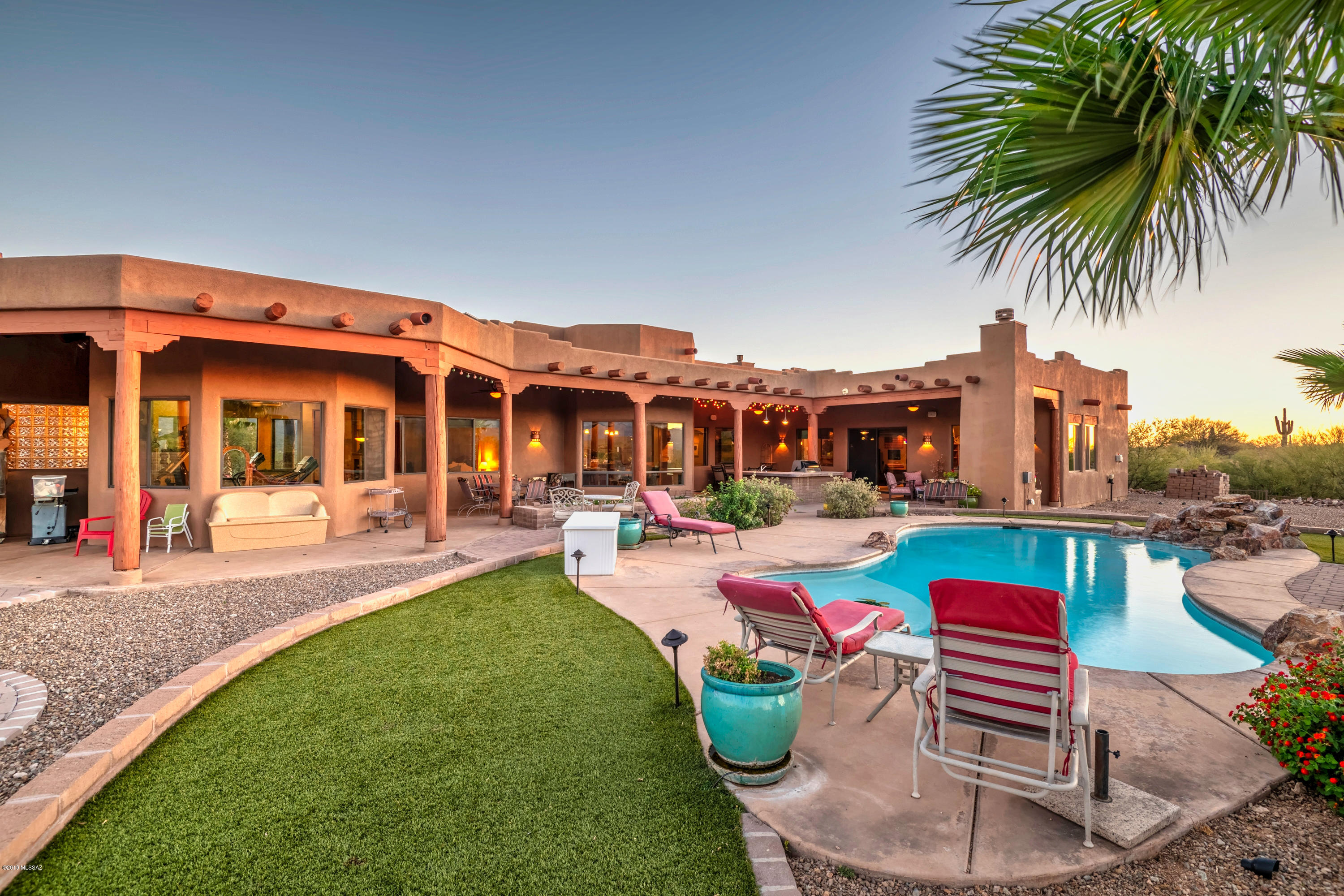 Coyote Creek (1-395) - Residential