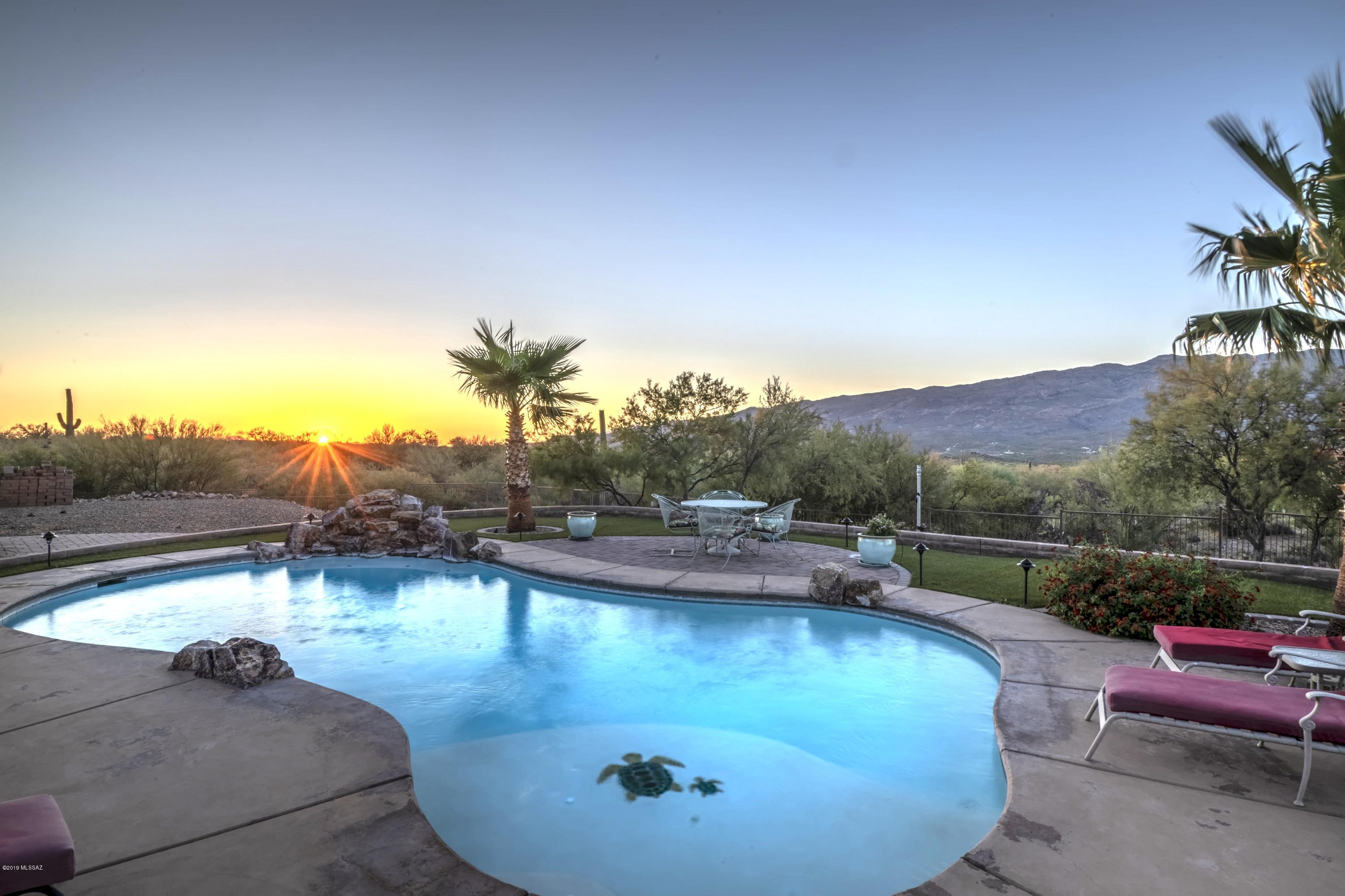 Coyote Creek (1-395) - Residential
