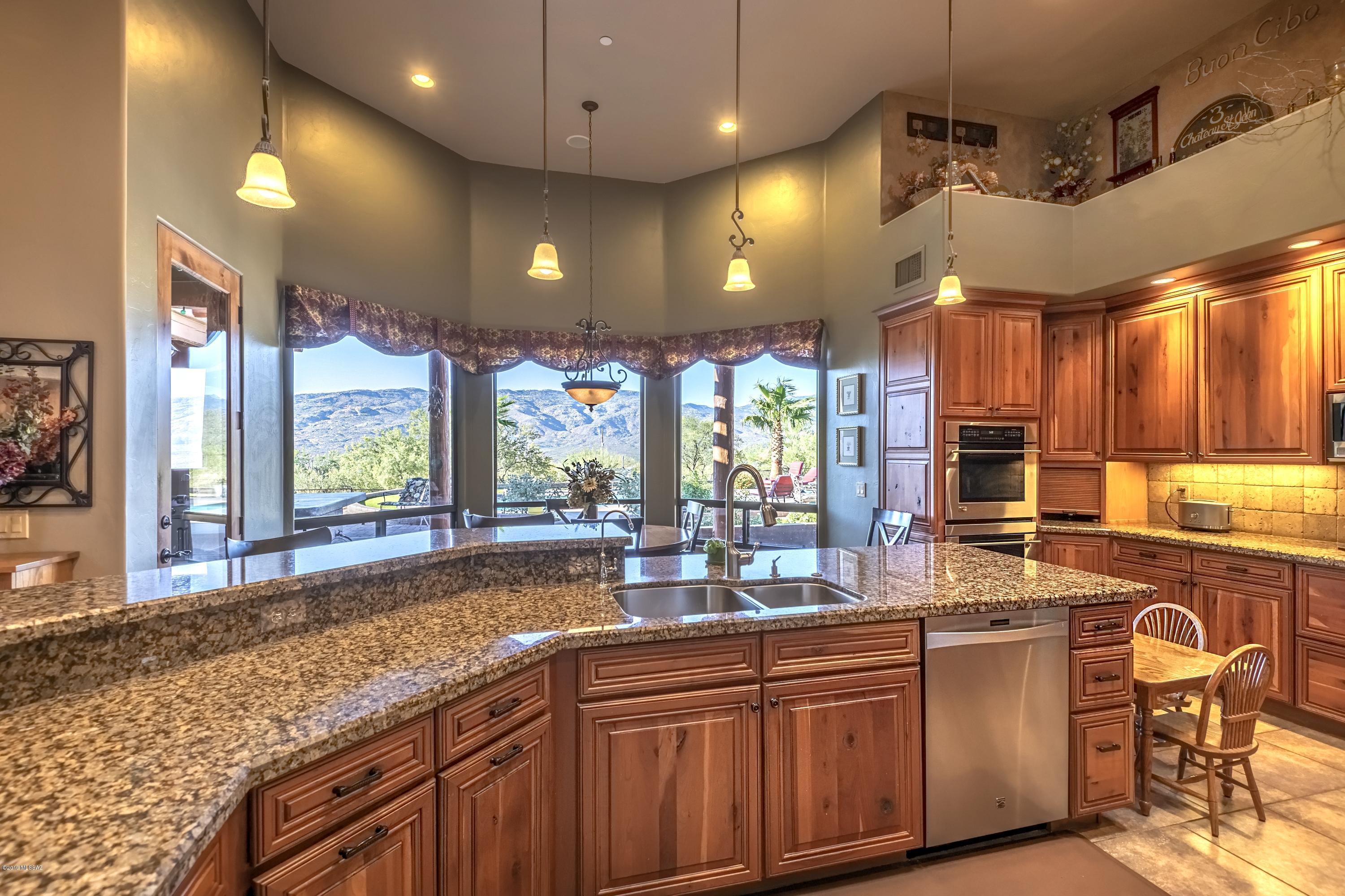 Coyote Creek (1-395) - Residential