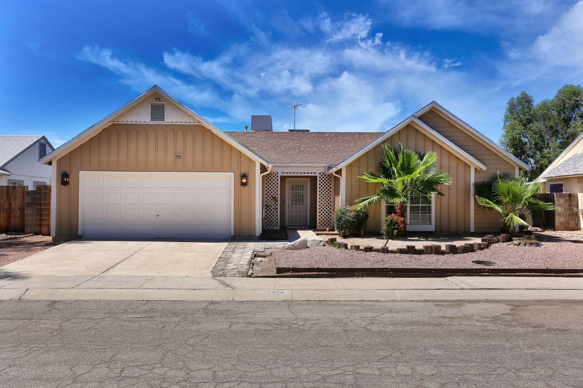 Come see this gorgeous remodeled home on Tucson's east side!  This house has soaring ceilings, lush & mature landscaping, easy upkeep tile floors throughout, and plenty of upgrades!  Enjoy the spacious master suite with private access to the back yard and luxurious master bath!  Get creative with a bonus fully enclosed Arizona Room - perfect for an office, gym, art studio, etc!  Plenty of storage in the laundry room/pantry and garage!  This house truly has something for everyone!OPEN HOUSE SAT NOV 11th From  1-4pm  

Listing agent is related to the sellers.