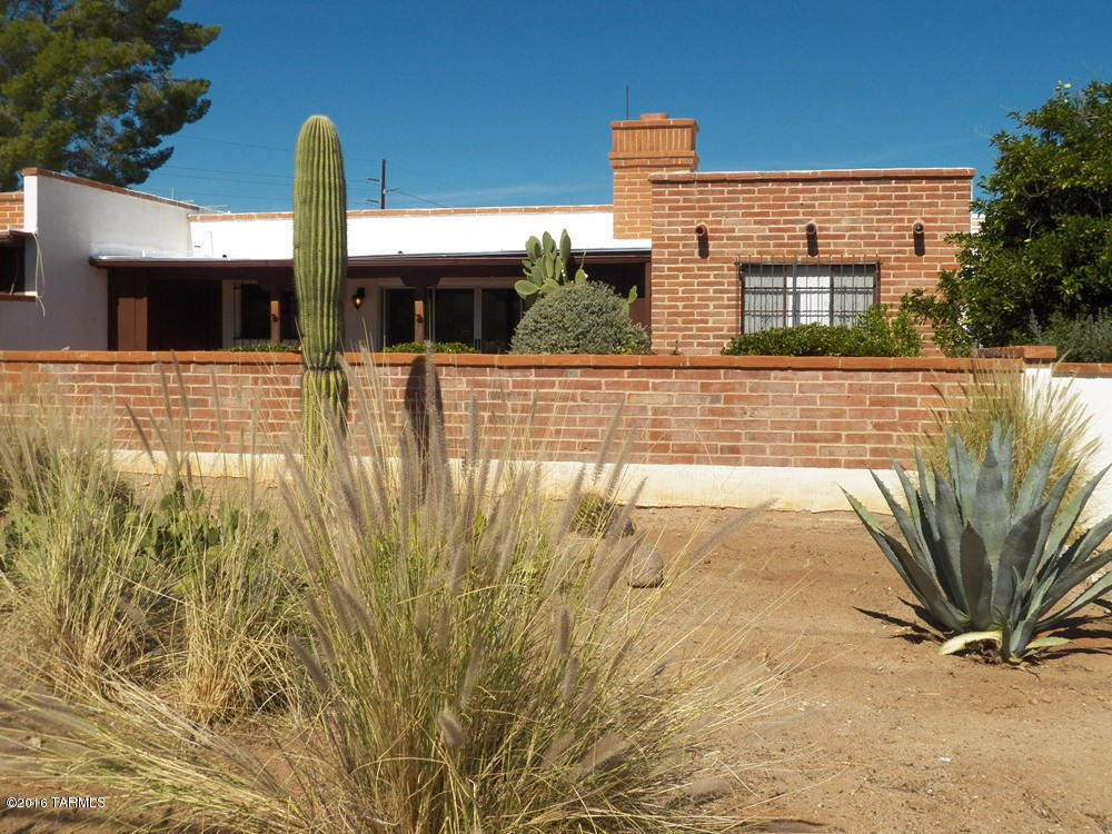 Green Valley Townhouses - Residential