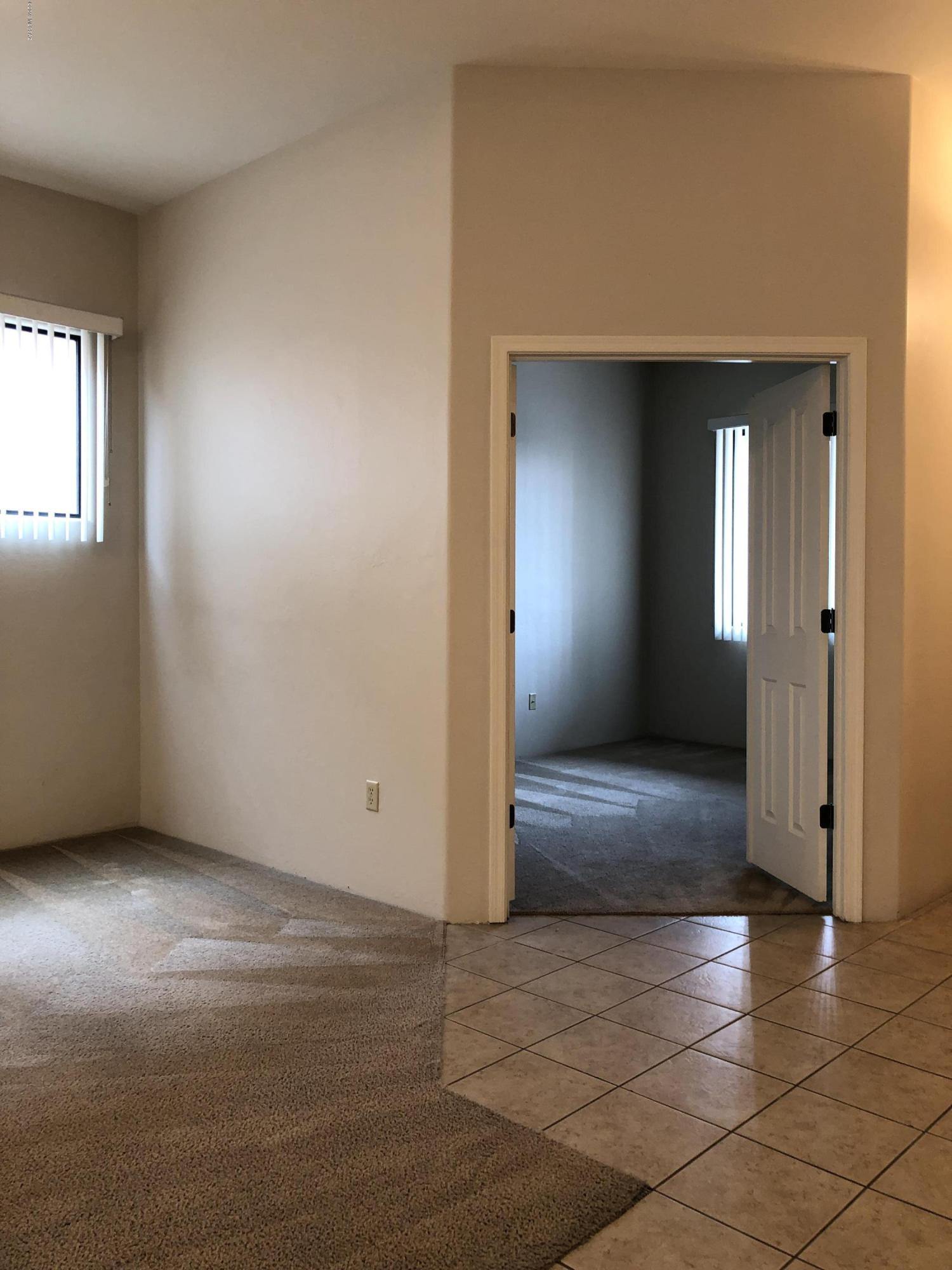Paseo Estrella (1-104) - Residential