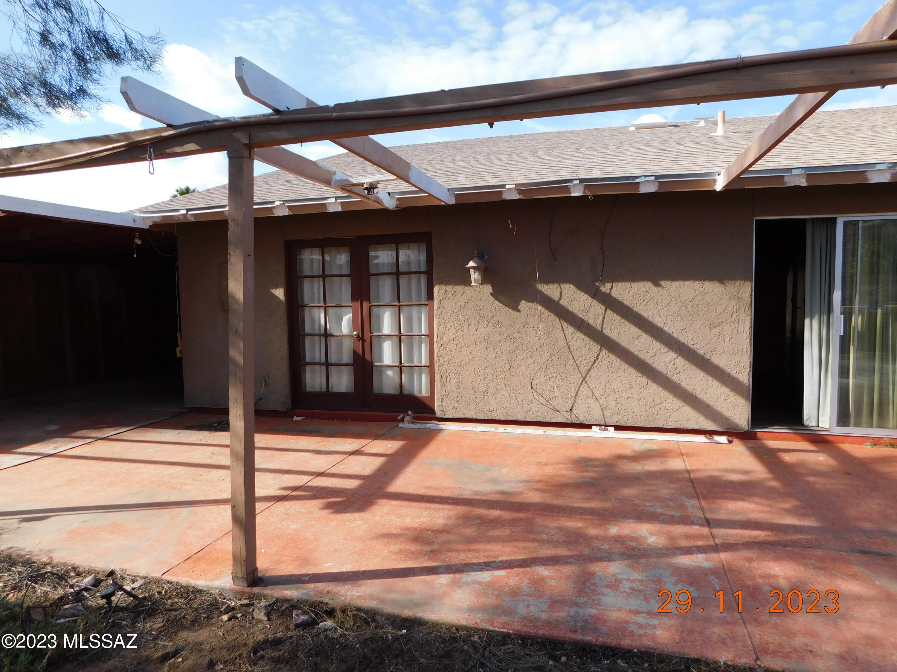 Paseo Vista (1-234) - Residential