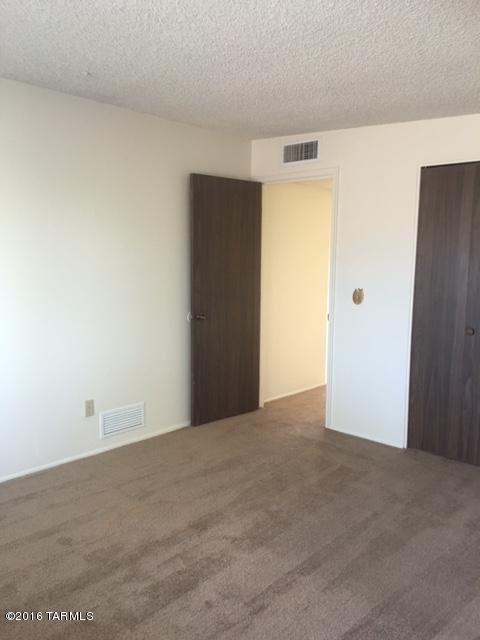 Verde Vista BLK.1 (1-100, 123) - Residential Lease