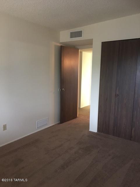 Verde Vista BLK.1 (1-100, 123) - Residential Lease
