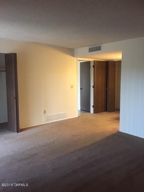 Verde Vista BLK.1 (1-100, 123) - Residential Lease