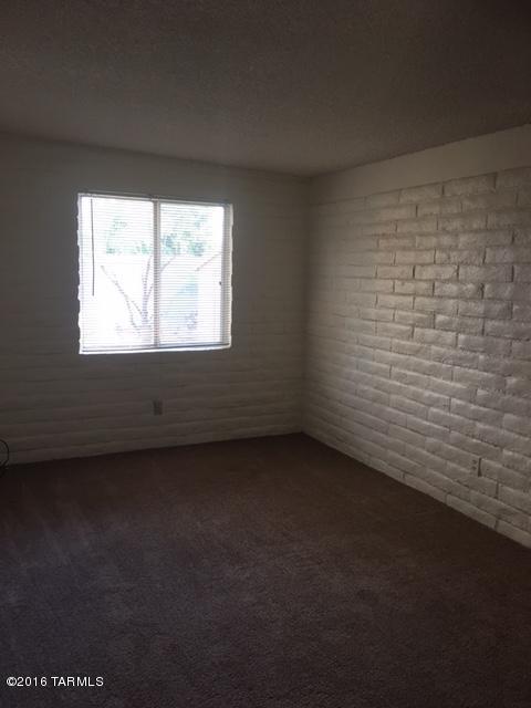 Verde Vista BLK.1 (1-100, 123) - Residential Lease