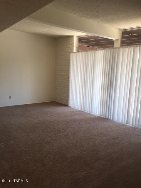 Verde Vista BLK.1 (1-100, 123) - Residential Lease