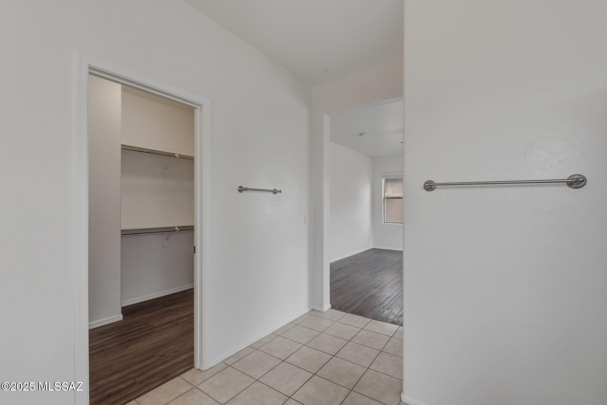 Lago Sereno (1-99) - Residential