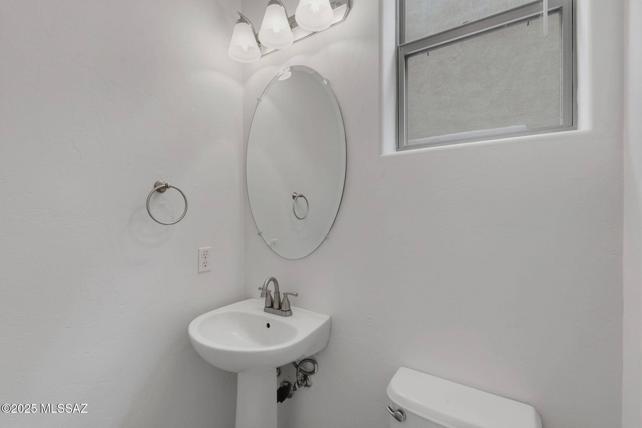 Lago Sereno (1-99) - Residential