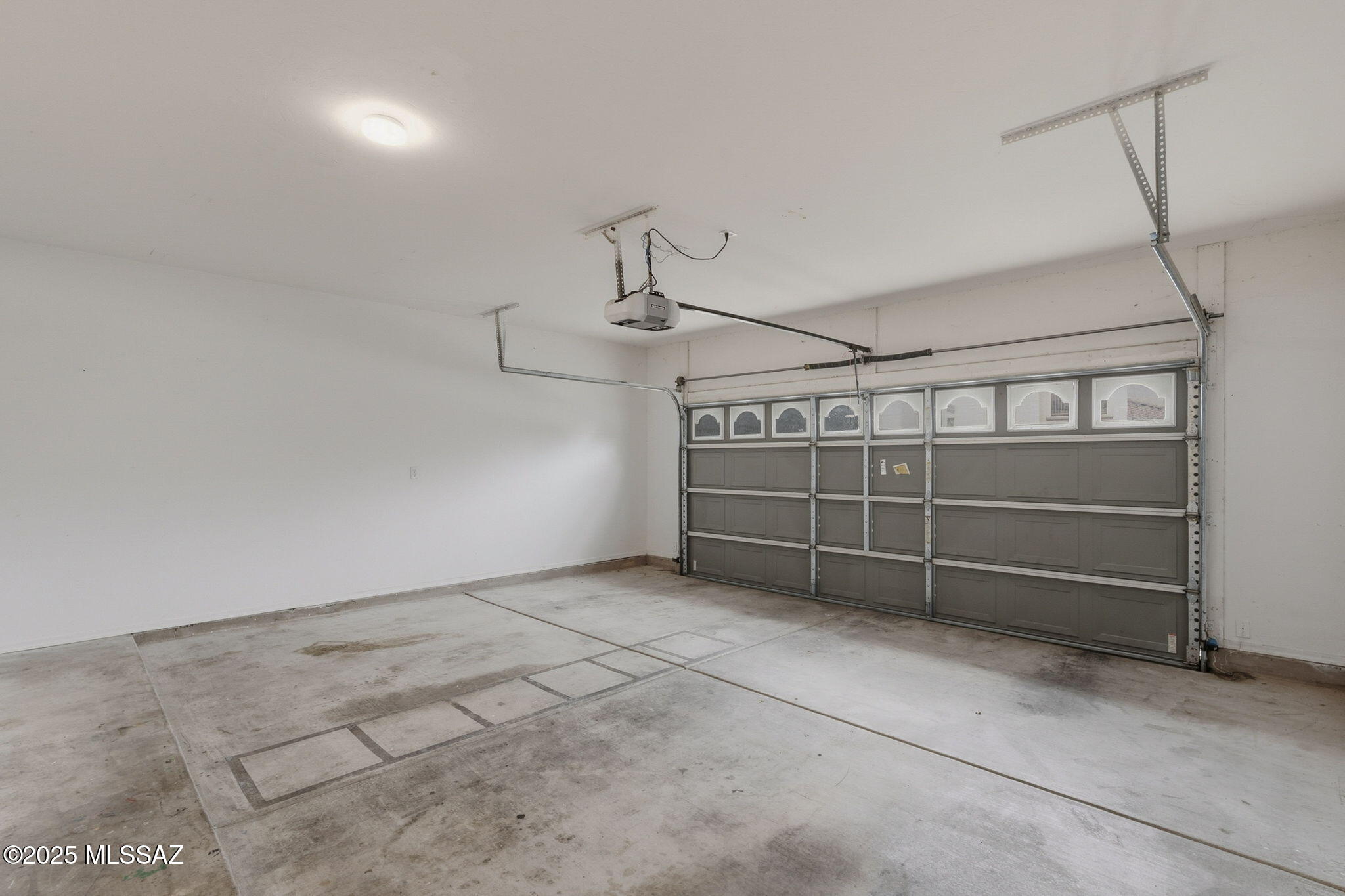 Lago Sereno (1-99) - Residential
