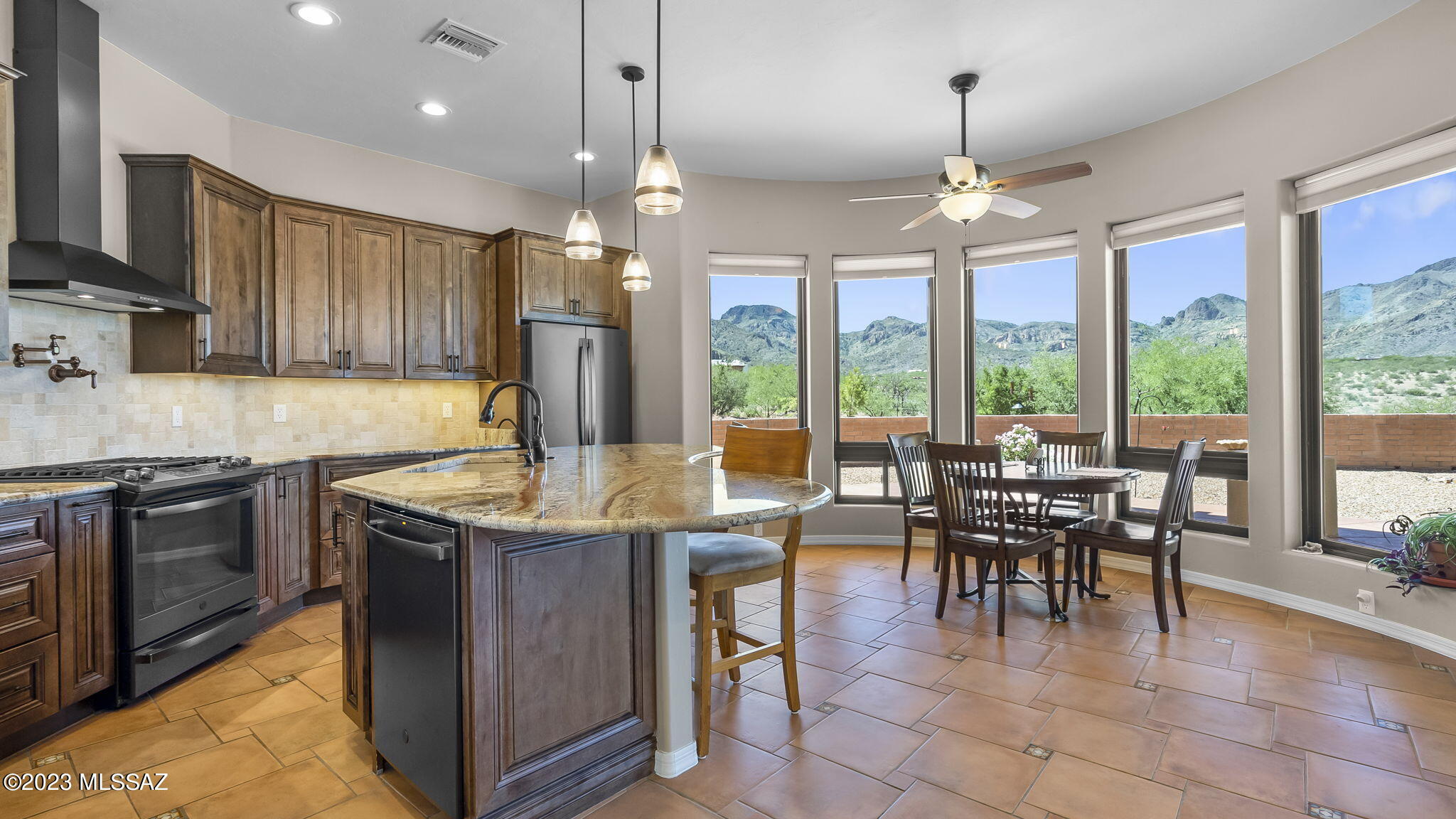 Aliso Springs - Residential