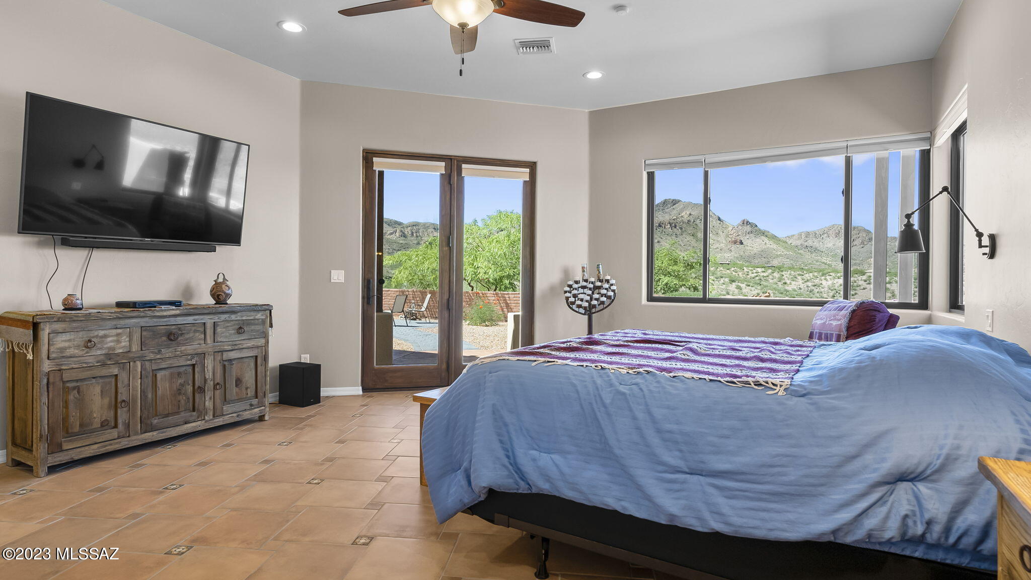 Aliso Springs - Residential