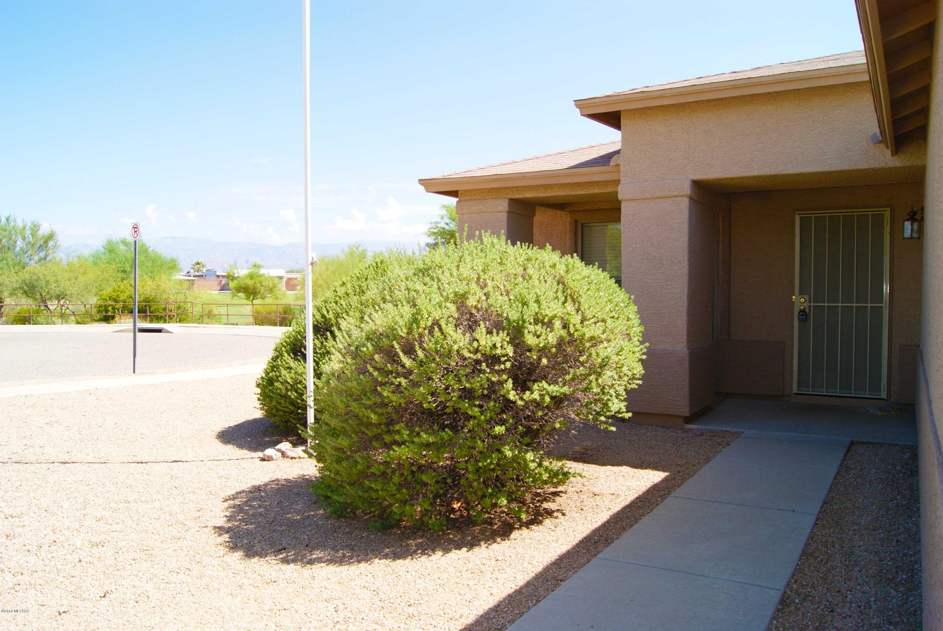 Arizona La Victoria (1-131) - Residential Lease