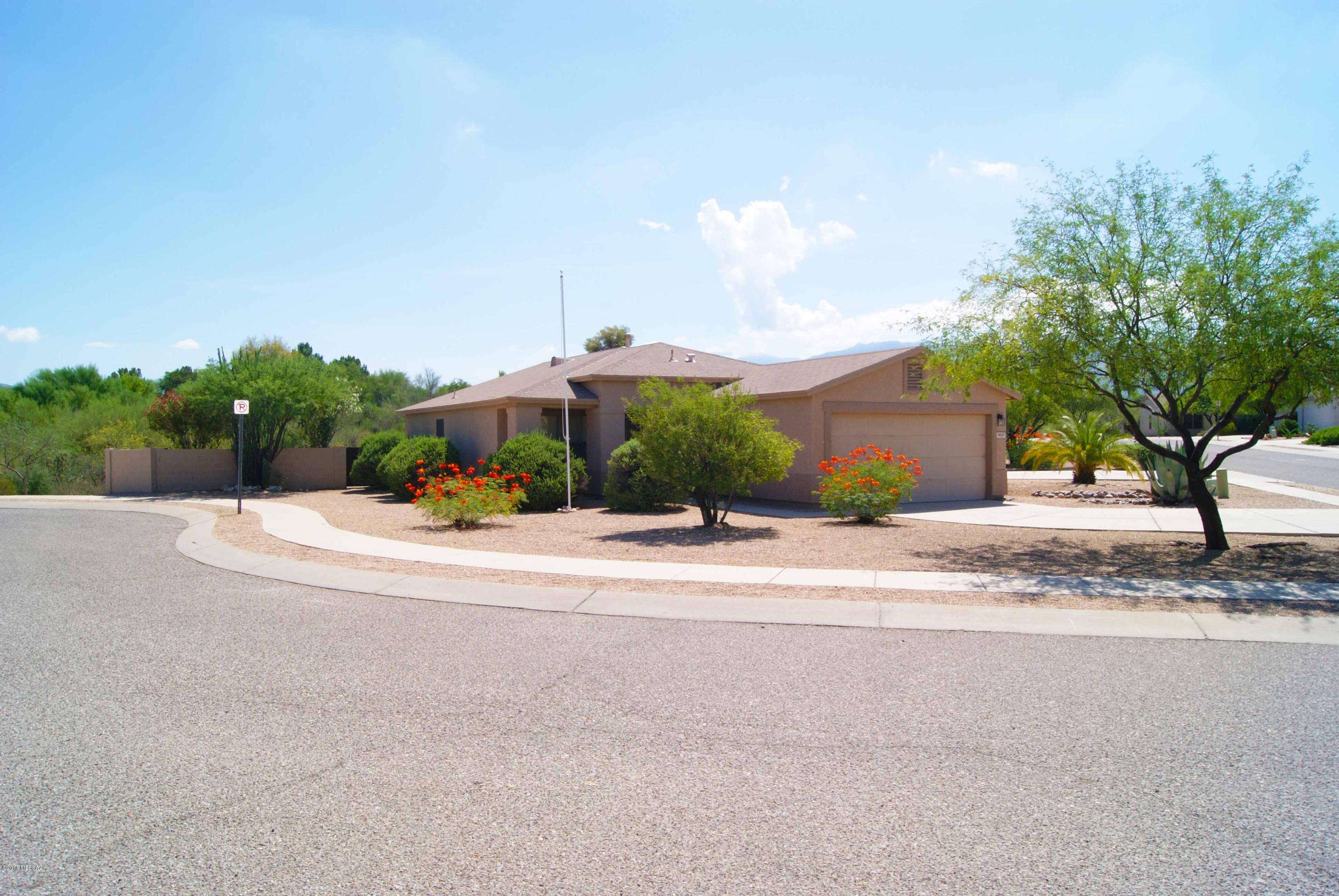 Arizona La Victoria (1-131) - Residential Lease